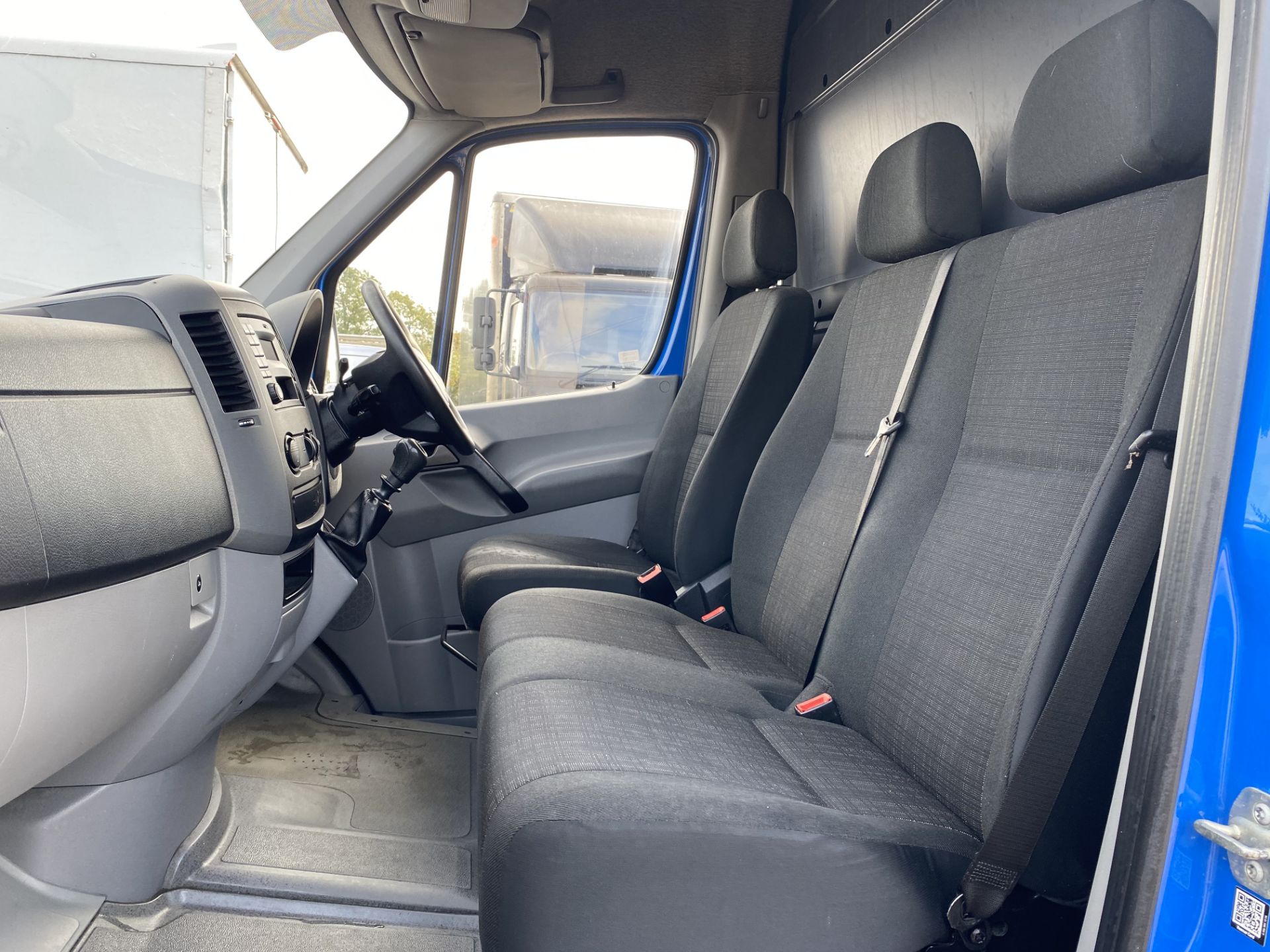 (ON SALE) MERCEDES SPRINTER 314CDI "EURO 6" LONG WHEEL BASE HIGH ROOF - (2017 MODEL) 1 KEEPER - LOOK - Image 11 of 17