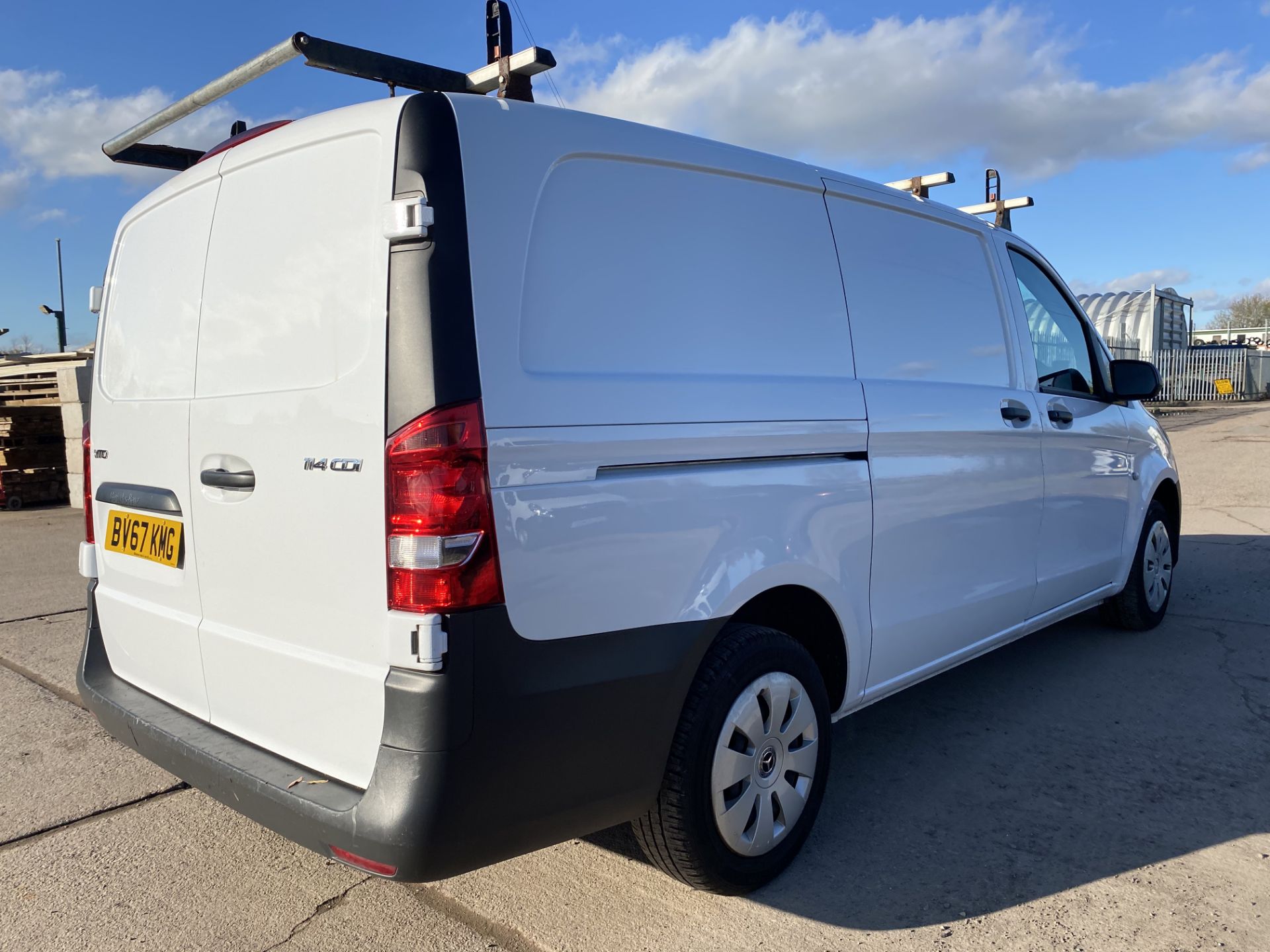 On Sale MERCEDES VITO 114"CDI" BLUETec "LWB" (2018 MODEL) EURO 6 - 1 KEEPER - AIR CON - START/STOP - - Image 7 of 19