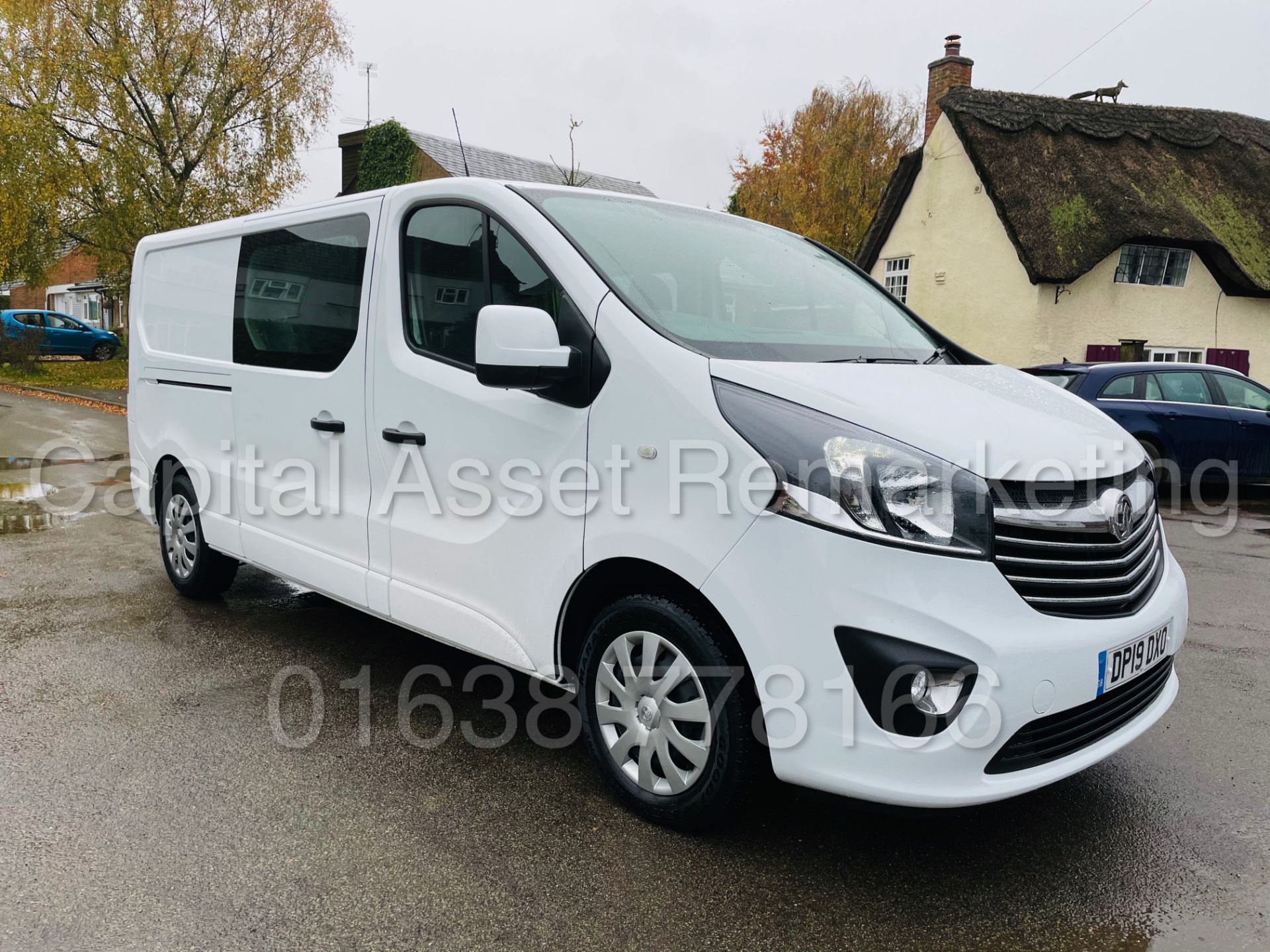 VAUXHALL VIVARO *SPORT* LWB - 6 SEATER CREW VAN (2019 -EURO 6) '125 BHP - 6 SPEED' *A/C* (16K MILES) - Image 3 of 50