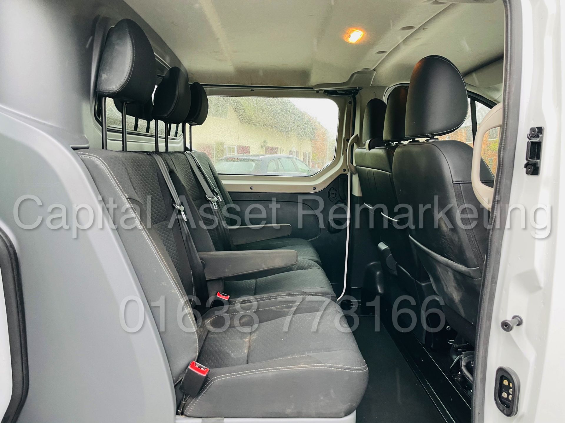 VAUXHALL VIVARO *SPORT* LWB - 6 SEATER CREW VAN (2019 -EURO 6) '125 BHP - 6 SPEED' *A/C* (16K MILES) - Image 29 of 50