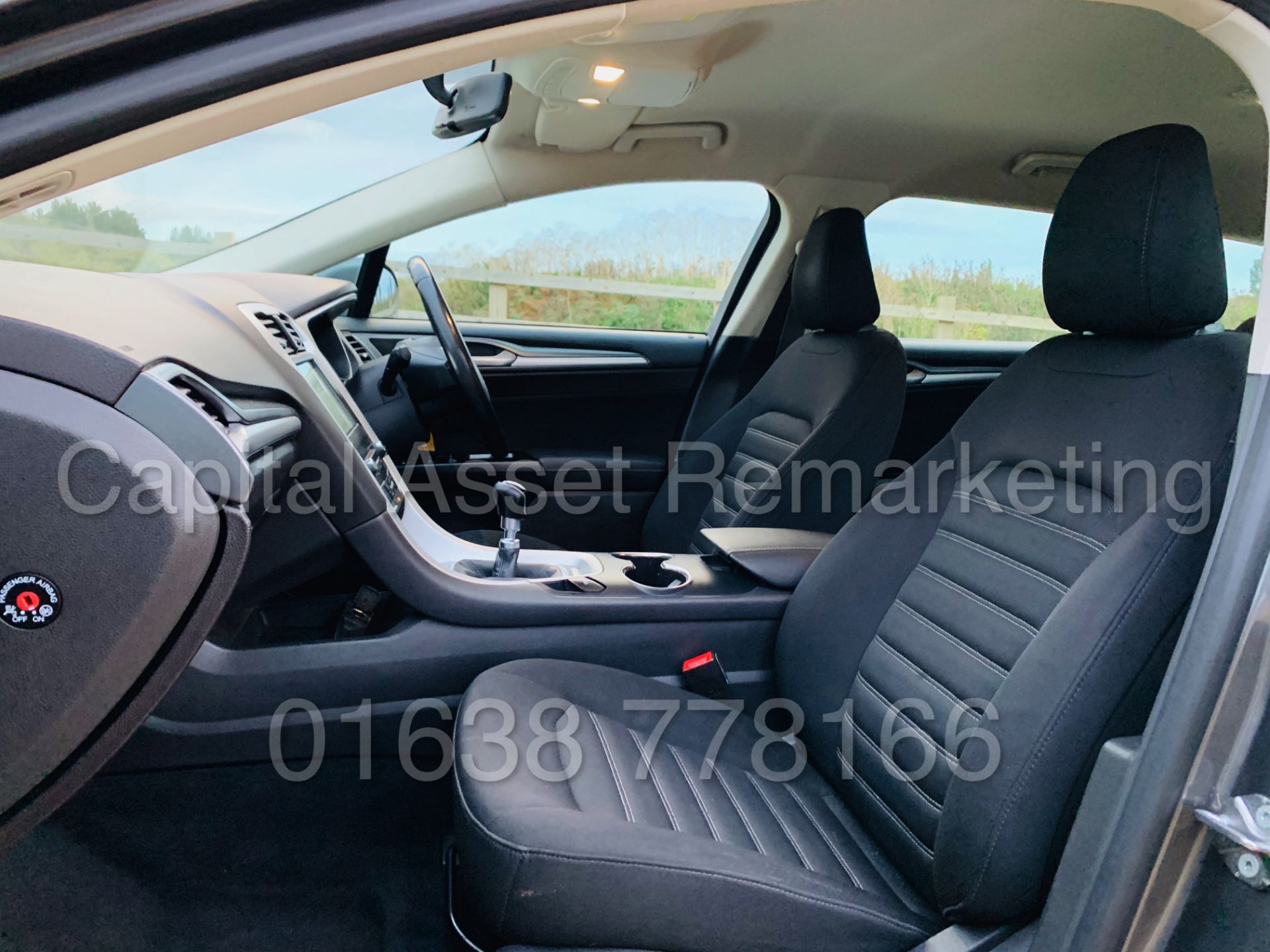 FORD MONDEO *ZETEC EDITION* 5 DOOR ESTATE (2018 - EURO 6) '1.5 TDCI - 120 BHP - 6 SPEED' *SAT NAV* - Image 25 of 51