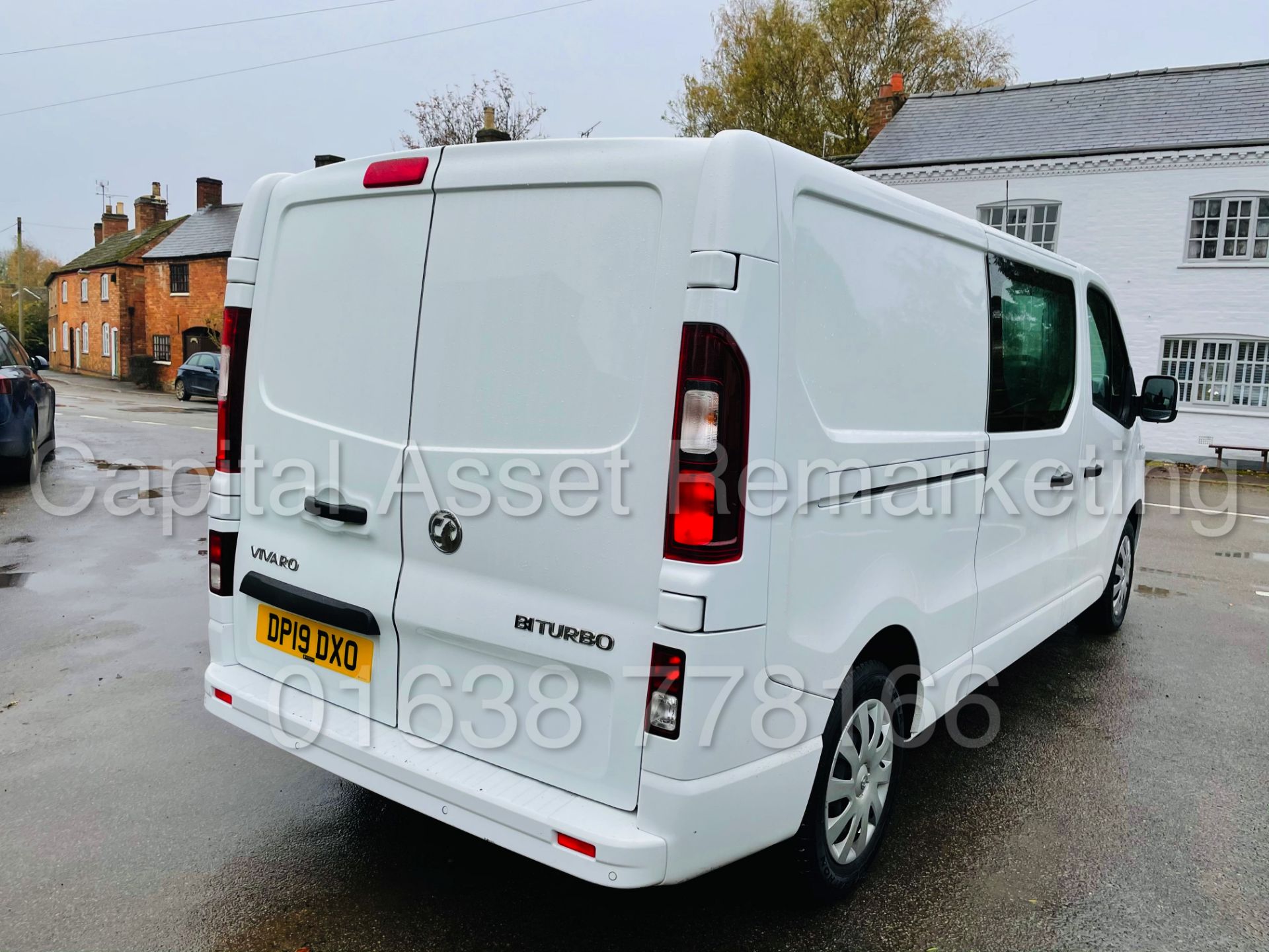 VAUXHALL VIVARO *SPORT* LWB - 6 SEATER CREW VAN (2019 -EURO 6) '125 BHP - 6 SPEED' *A/C* (16K MILES) - Image 12 of 50