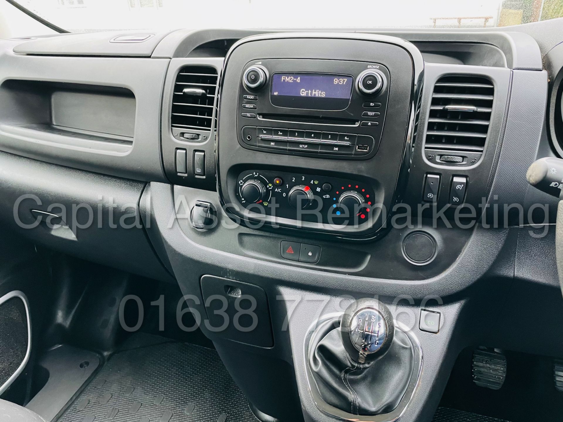 VAUXHALL VIVARO *SPORT* LWB - 6 SEATER CREW VAN (2019 -EURO 6) '125 BHP - 6 SPEED' *A/C* (16K MILES) - Image 41 of 50