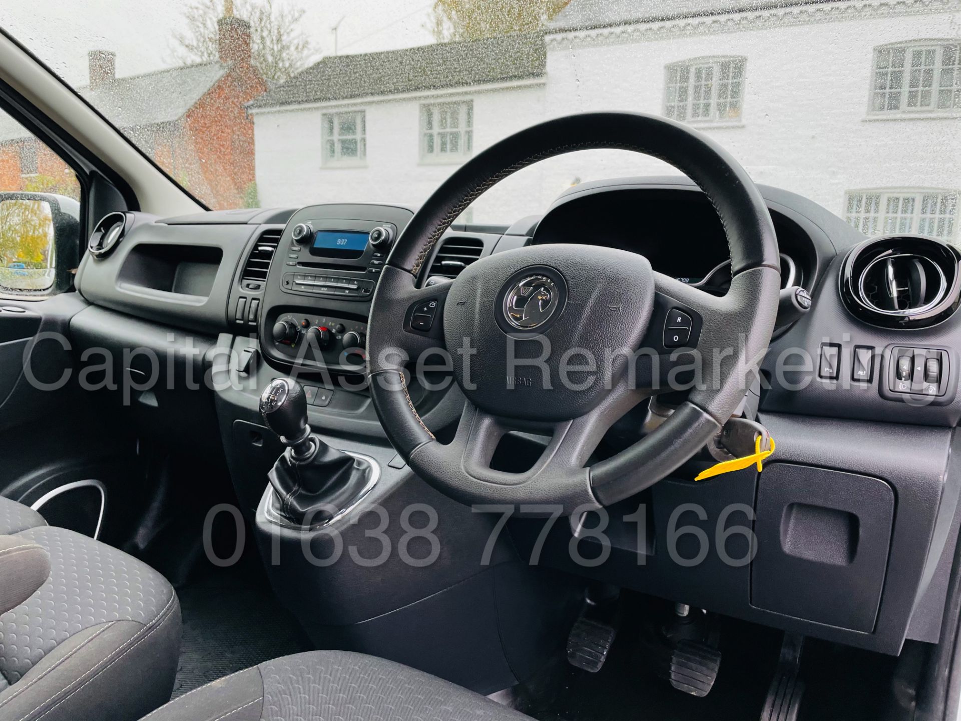 VAUXHALL VIVARO *SPORT* LWB - 6 SEATER CREW VAN (2019 -EURO 6) '125 BHP - 6 SPEED' *A/C* (16K MILES) - Image 36 of 50