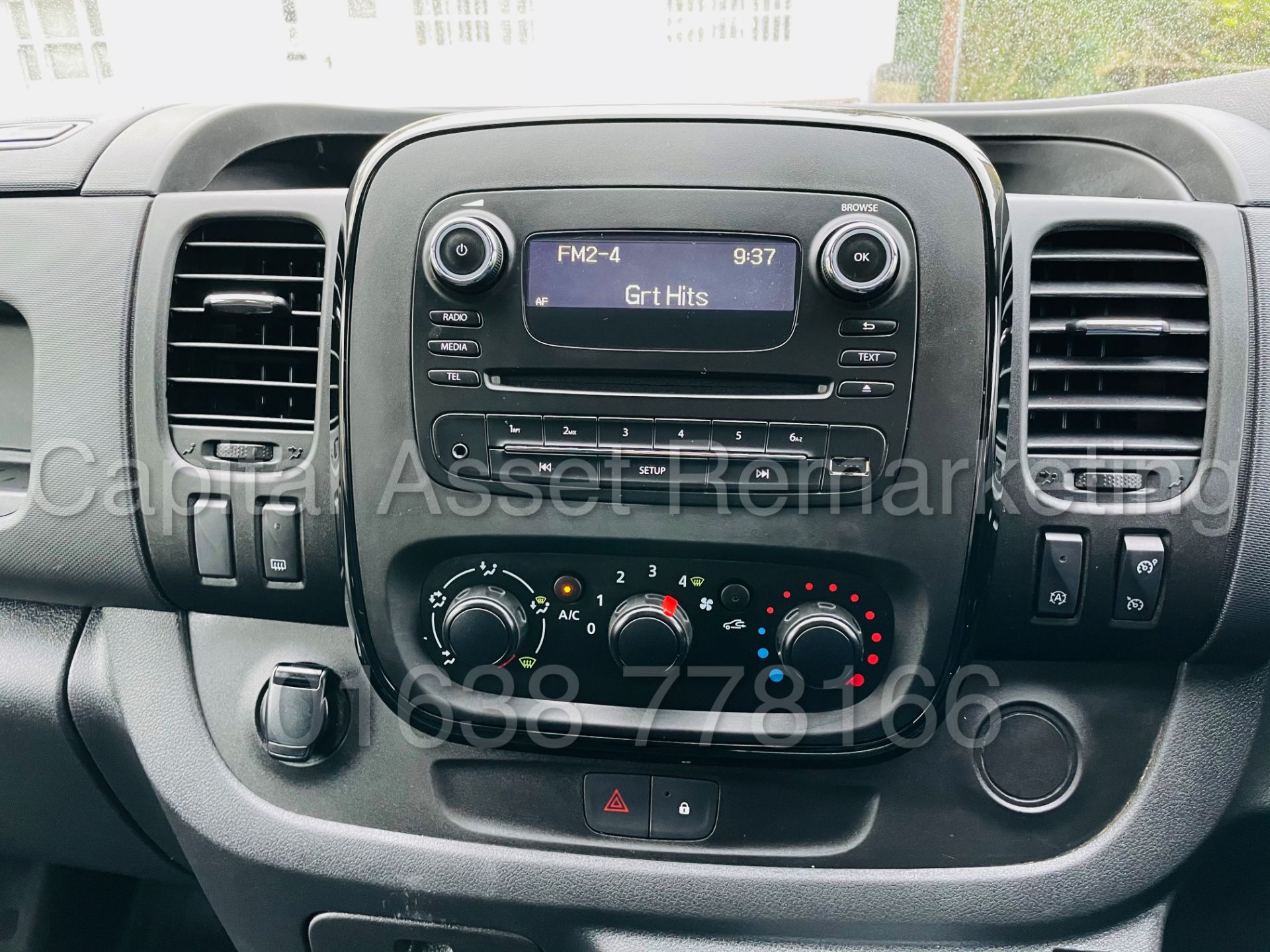 VAUXHALL VIVARO *SPORT* LWB - 6 SEATER CREW VAN (2019 -EURO 6) '125 BHP - 6 SPEED' *A/C* (16K MILES) - Image 42 of 50