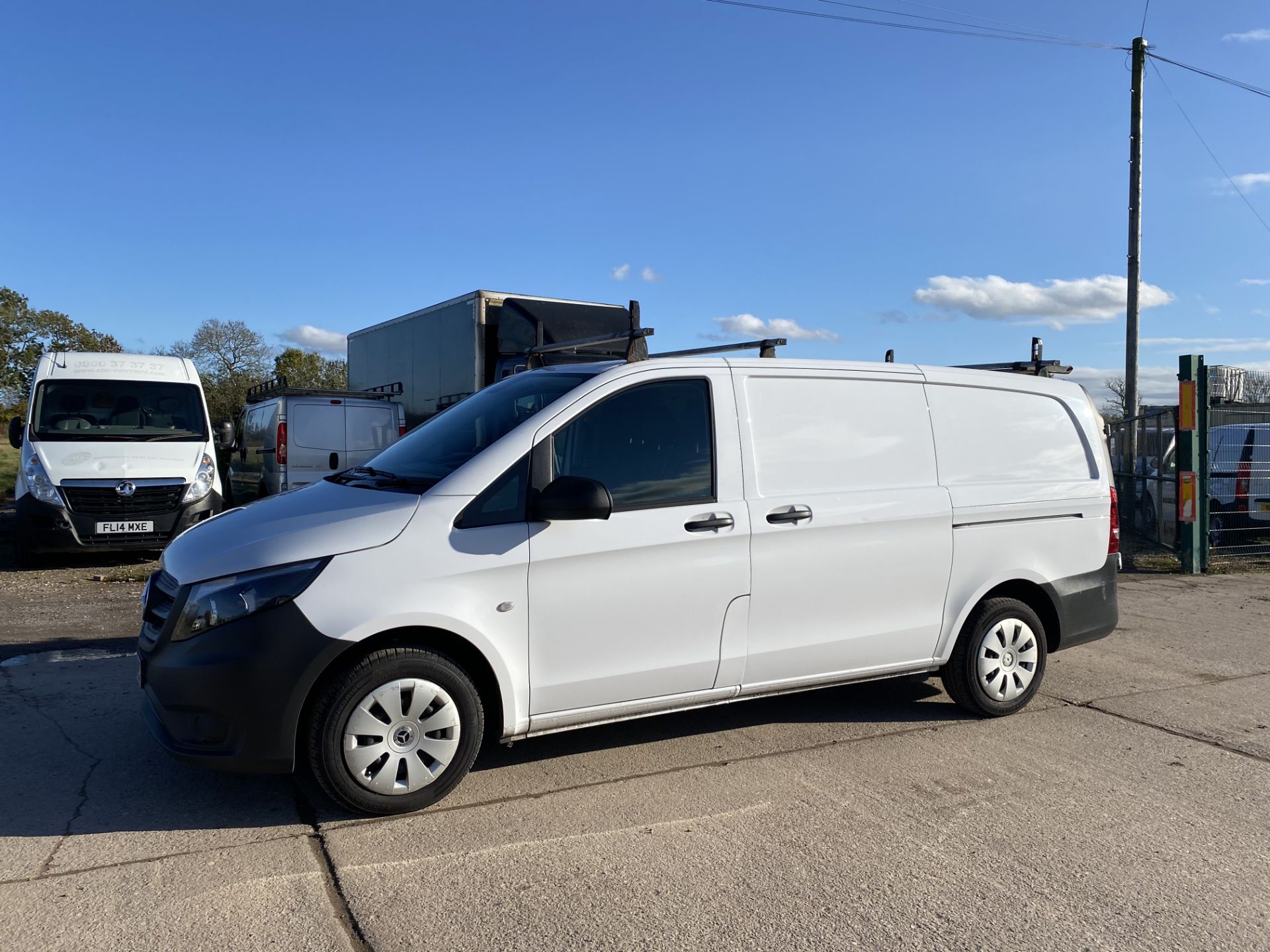 On Sale MERCEDES VITO 114"CDI" BLUETec "LWB" (2018 MODEL) EURO 6 - 1 KEEPER - AIR CON - START/STOP - - Image 2 of 19