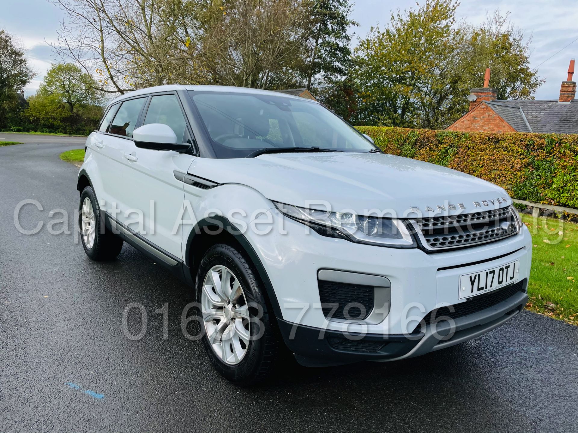 (On Sale) RANGE ROVER EVOQUE *SE EDITION* SUV (2017 - EURO 6) '2.0 ED4 - 150 BHP' *LEATHER* - Image 13 of 49