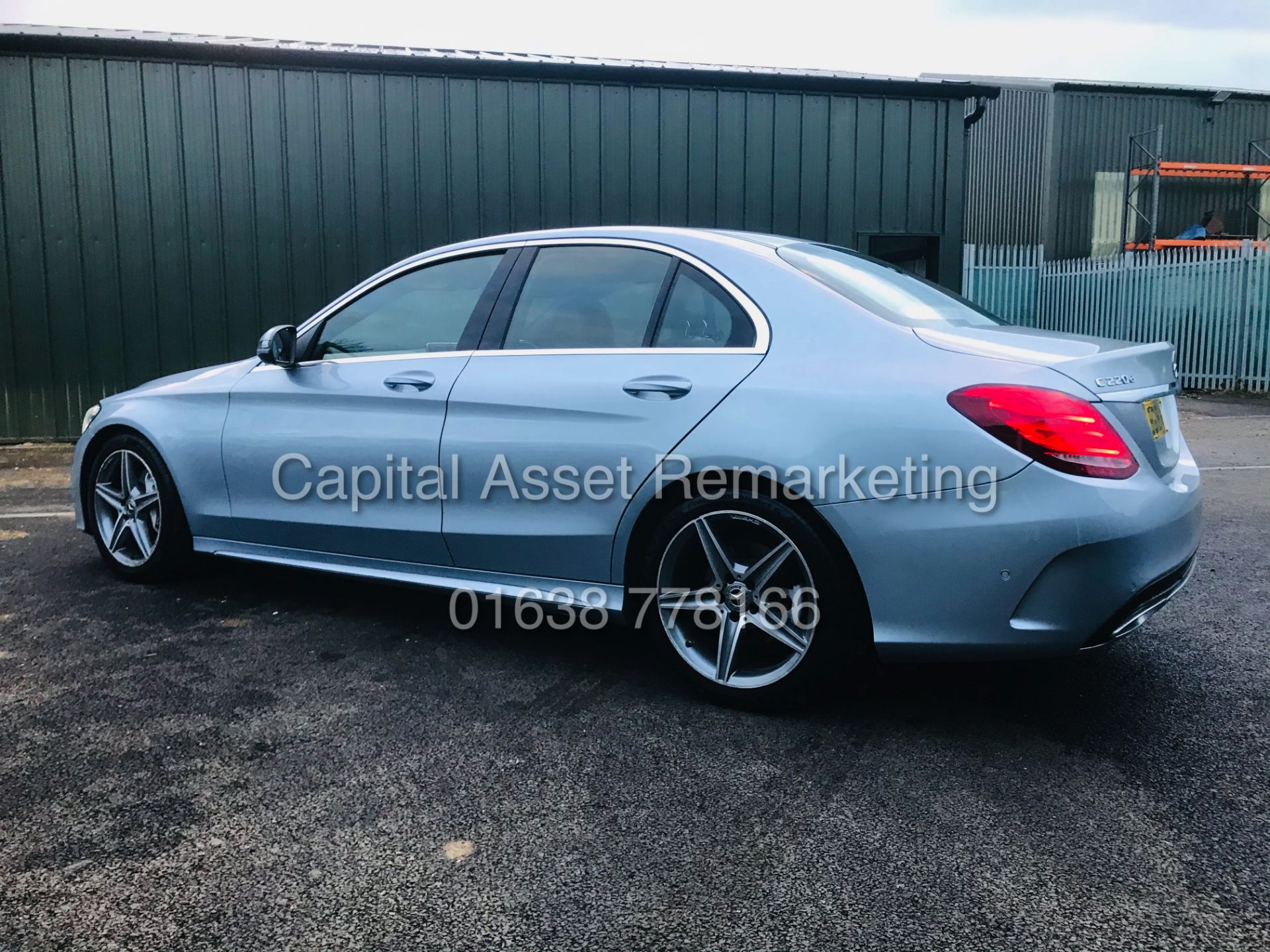 (ON SALE) MERCEDES C220d "AMG LINE" AUTOMATIC (18 REG) 1 OWNER - LEATHER - NAV - REAR CAMERA - Image 9 of 22