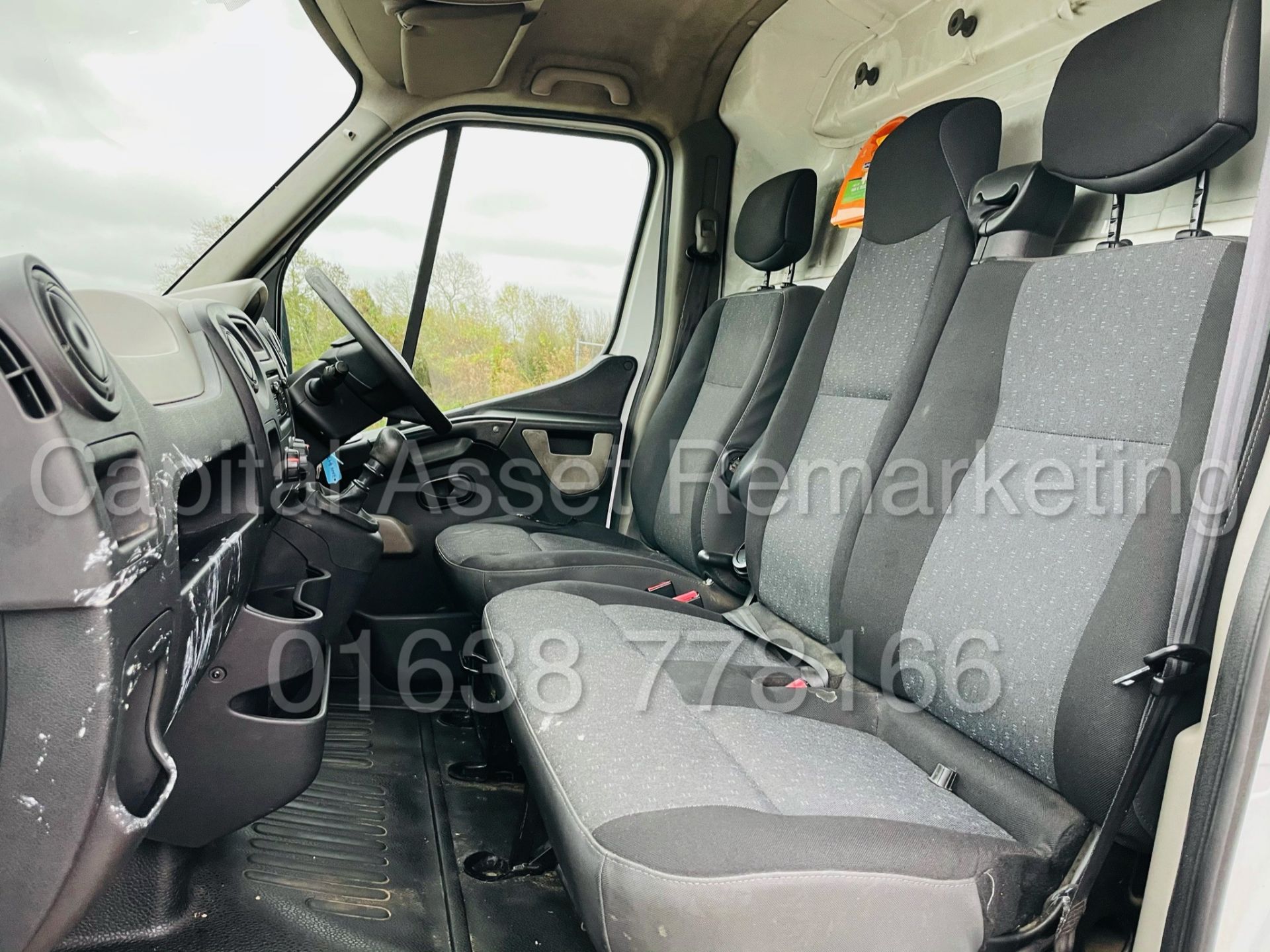 (On Sale) VAUXHALL MOVANO *LWB HI-ROOF* (2014) '2.3 CDTI-125 BHP- 6 SPEED' *1 OWNER* (3500 KG) *A/C* - Image 13 of 29