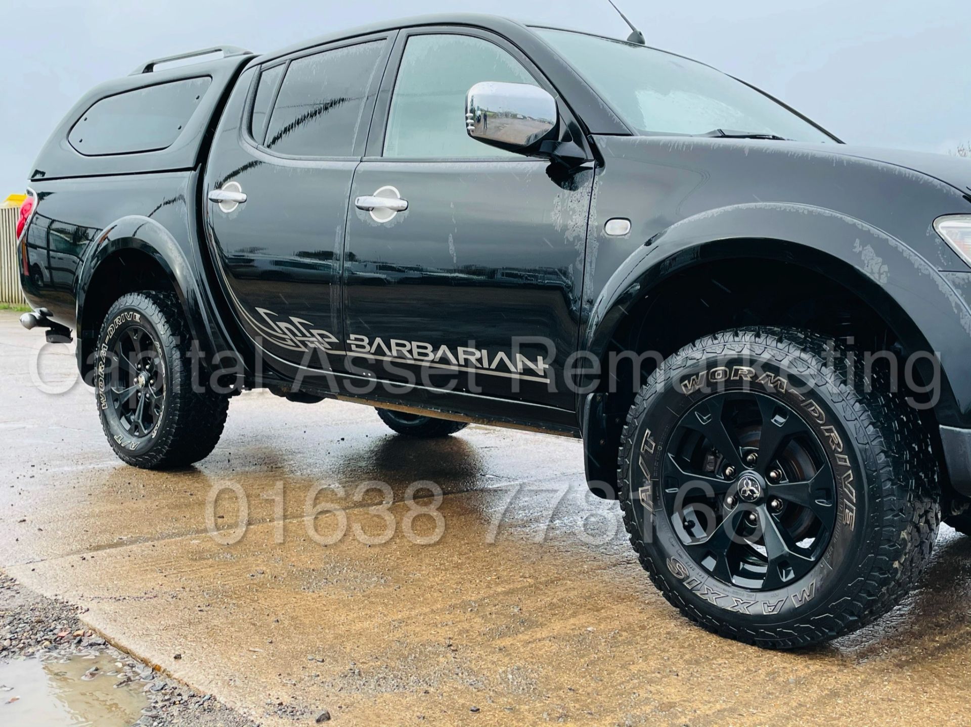 MITSUBISHI L200 *BARBARIAN EDITION* DOUBLE CAB PICK-UP (61 REG) 'AUTO - LEATHER - SAT NAV' - Image 15 of 42