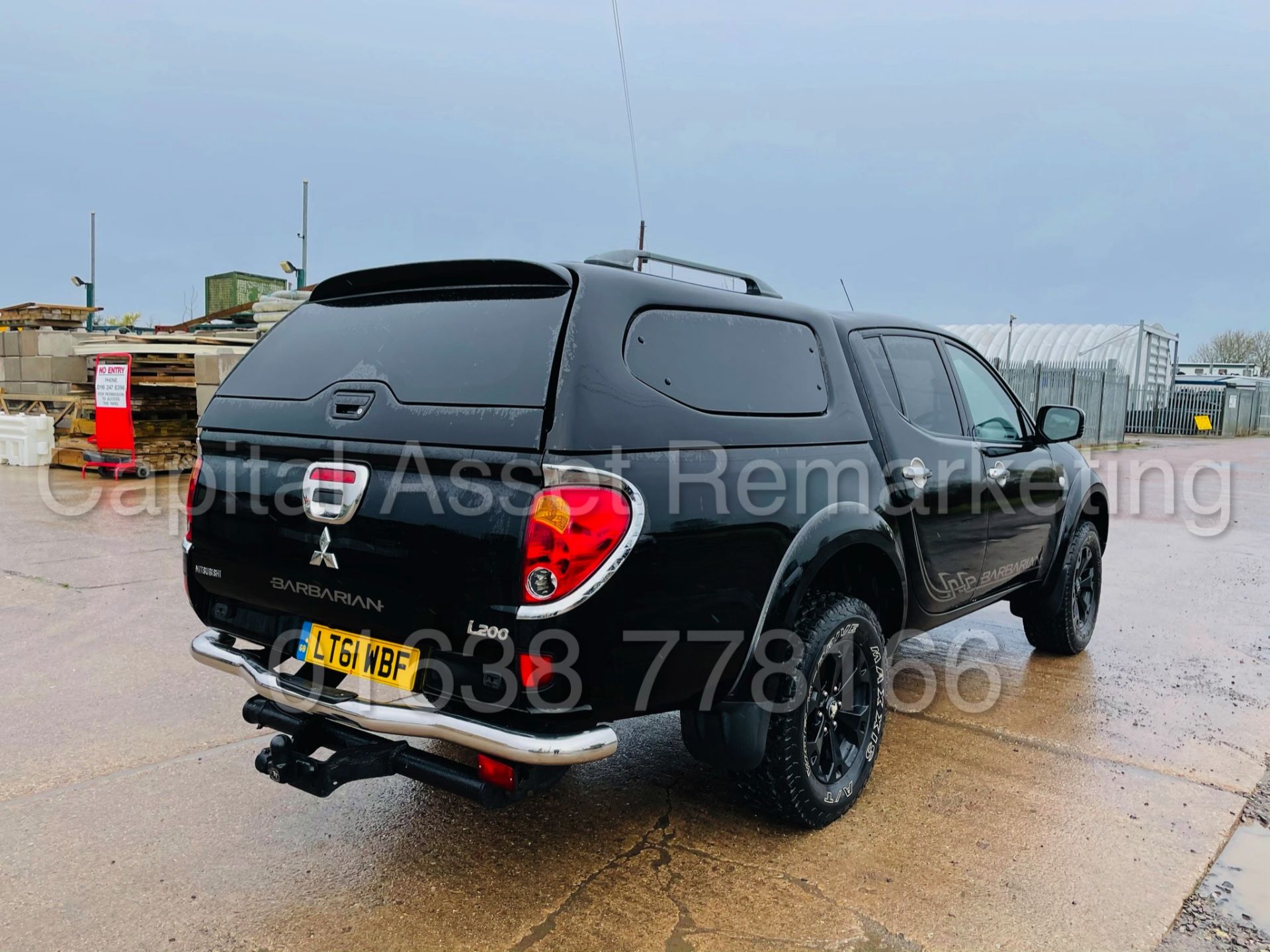 MITSUBISHI L200 *BARBARIAN EDITION* DOUBLE CAB PICK-UP (61 REG) 'AUTO - LEATHER - SAT NAV' - Image 12 of 42