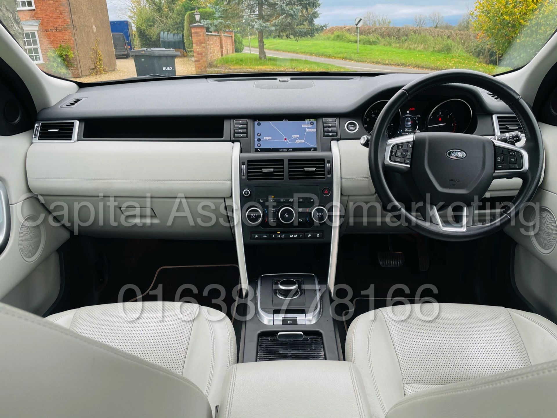 (ON SALE) LAND ROVER DISCOVERY *HSE EDITION* 7 SEATER (2017) '2.0 TD4 - AUTO - LEATHER - SAT NAV' - Image 39 of 64