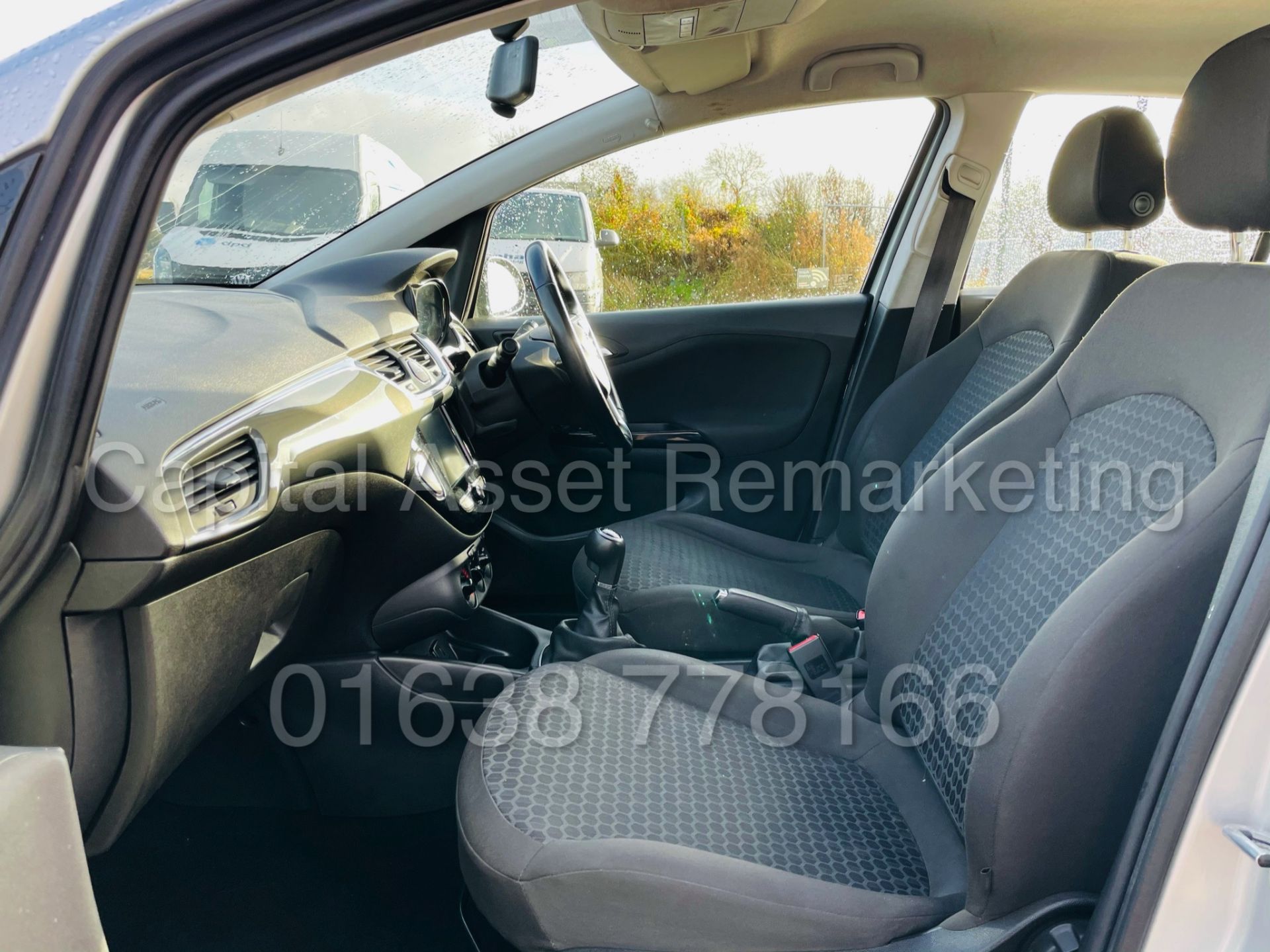 VAUXHALL CORSA *DESIGN EDITION* 5 DOOR HATCHBACK (2018 - NEW MODEL) 1.4 PETROL - 60 MPG+ (1 OWNER) - Image 25 of 49