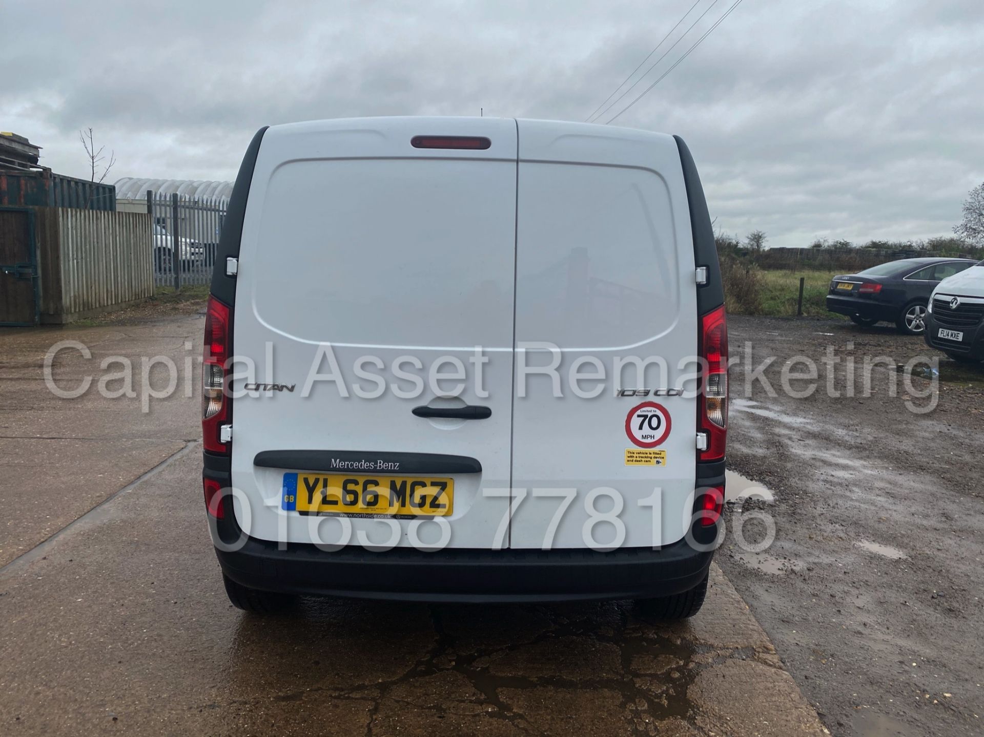 On Sale MERCEDES-BENZ CITAN 109 CDI *5 SEATER CREW VAN* (2017 - EURO 6) *1 OWNER - - Image 4 of 18