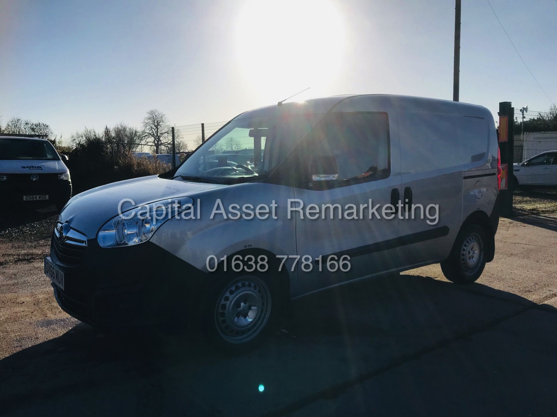 VAUXHALL COMBO CDTI L1H1 (2017 MODEL) AC / ELEC PACK / TWIN SIDE DOORS *EURO 6* 1 OWNER - Image 6 of 27