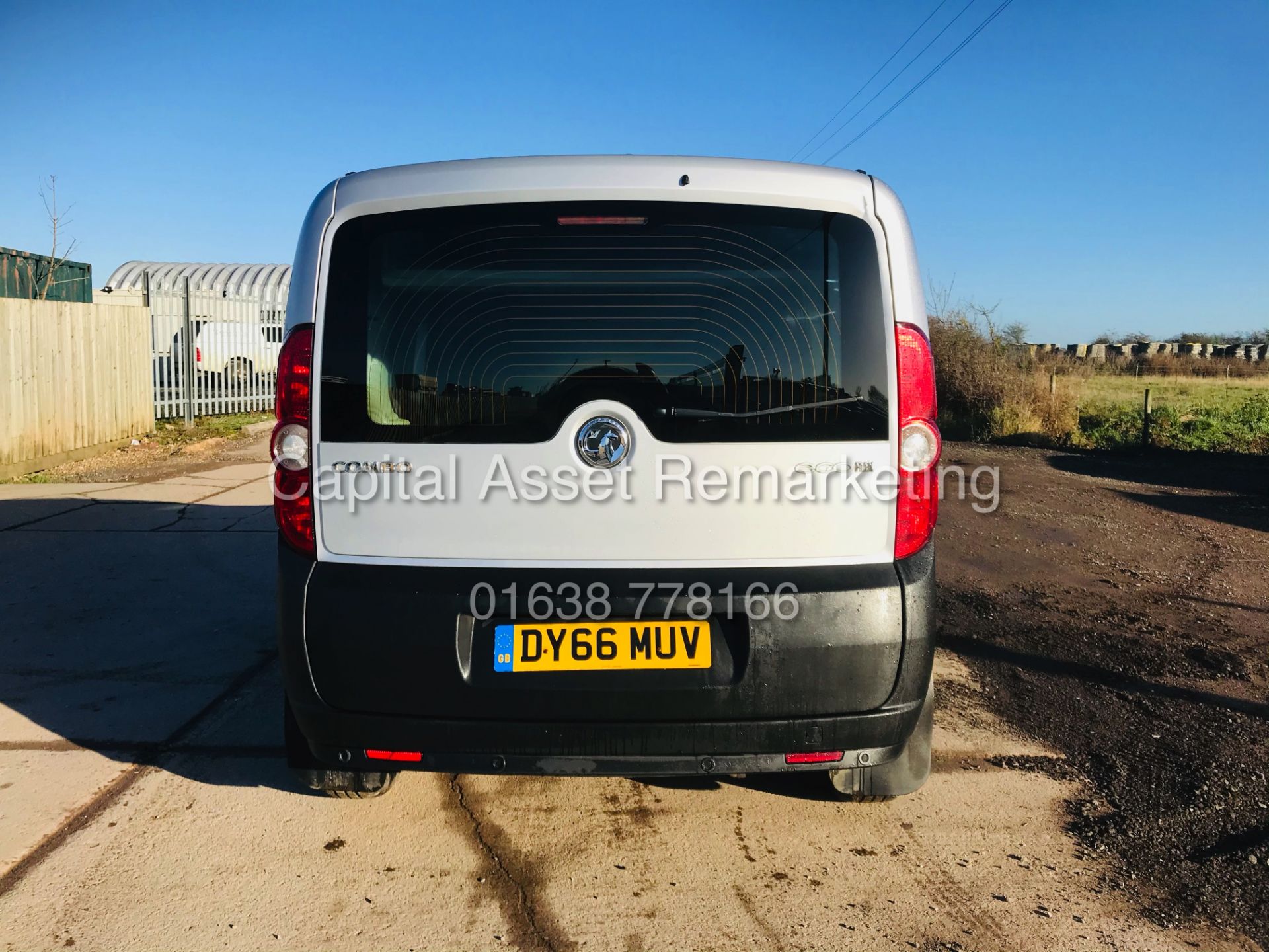VAUXHALL COMBO CDTI L1H1 (2017 MODEL) AC / ELEC PACK / TWIN SIDE DOORS *EURO 6* 1 OWNER - Image 10 of 27