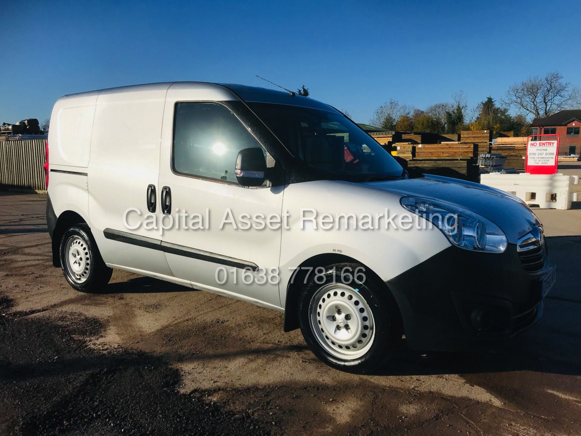 VAUXHALL COMBO CDTI L1H1 (2017 MODEL) AC / ELEC PACK / TWIN SIDE DOORS *EURO 6* 1 OWNER - Image 2 of 27