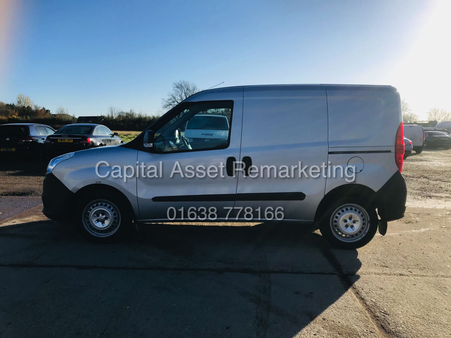 VAUXHALL COMBO CDTI L1H1 (2017 MODEL) AC / ELEC PACK / TWIN SIDE DOORS *EURO 6* 1 OWNER - Image 8 of 27