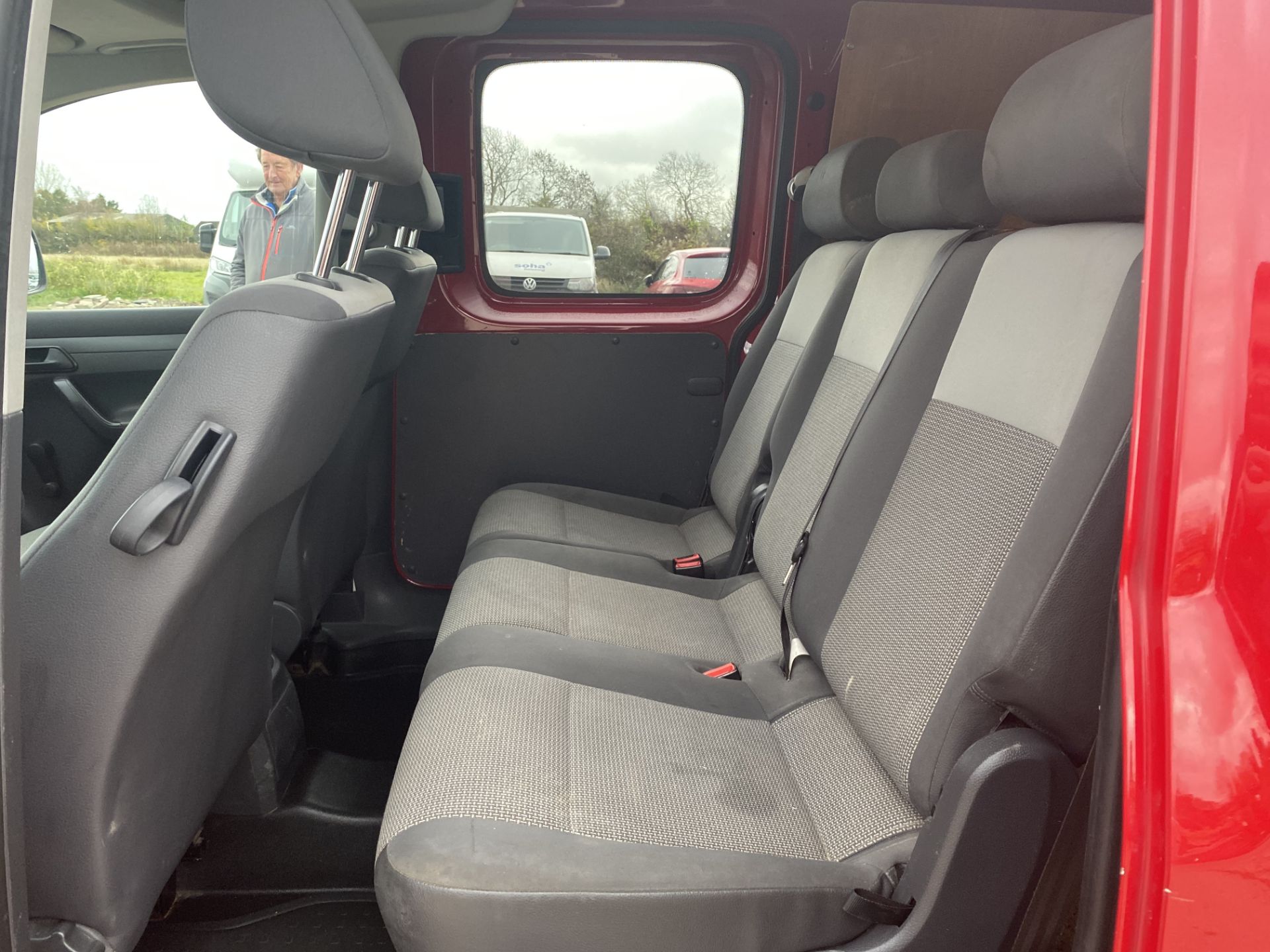 VOLKSWAGEN CADDY MAXI 1.6TDI (102) DUALINER/KOMBI/CREW VAN 5 SEATER - 2014 MODEL - 1 KEEPER - - Image 20 of 21