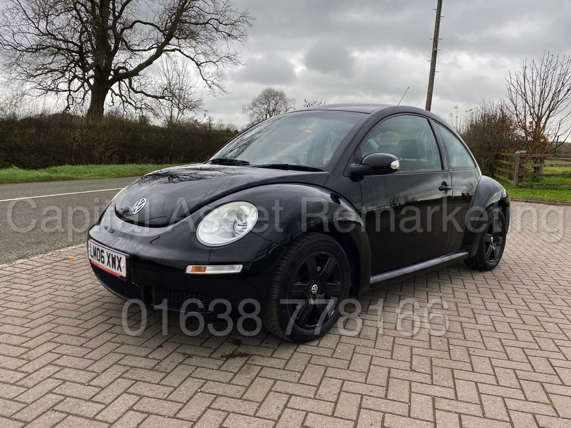 (On Sale) VOLKSWAGEN BEETLE *LUNA EDITION* HATCHBACK (2006) '1.4 PETROL - 50 MPG+' (NO VAT) - Image 3 of 15