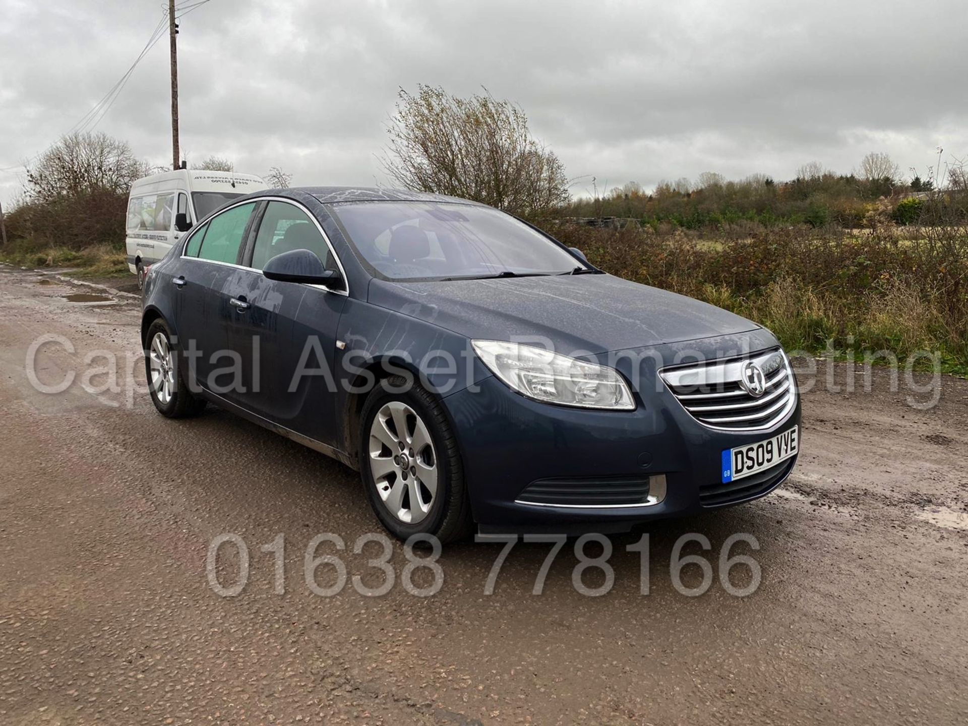 ON SALE VAUXHALL INSIGNIA *SE EDITION* (2009) '1.8 PETROL -6 SPEED' *A/C* LOW MILES ! (NO VAT)