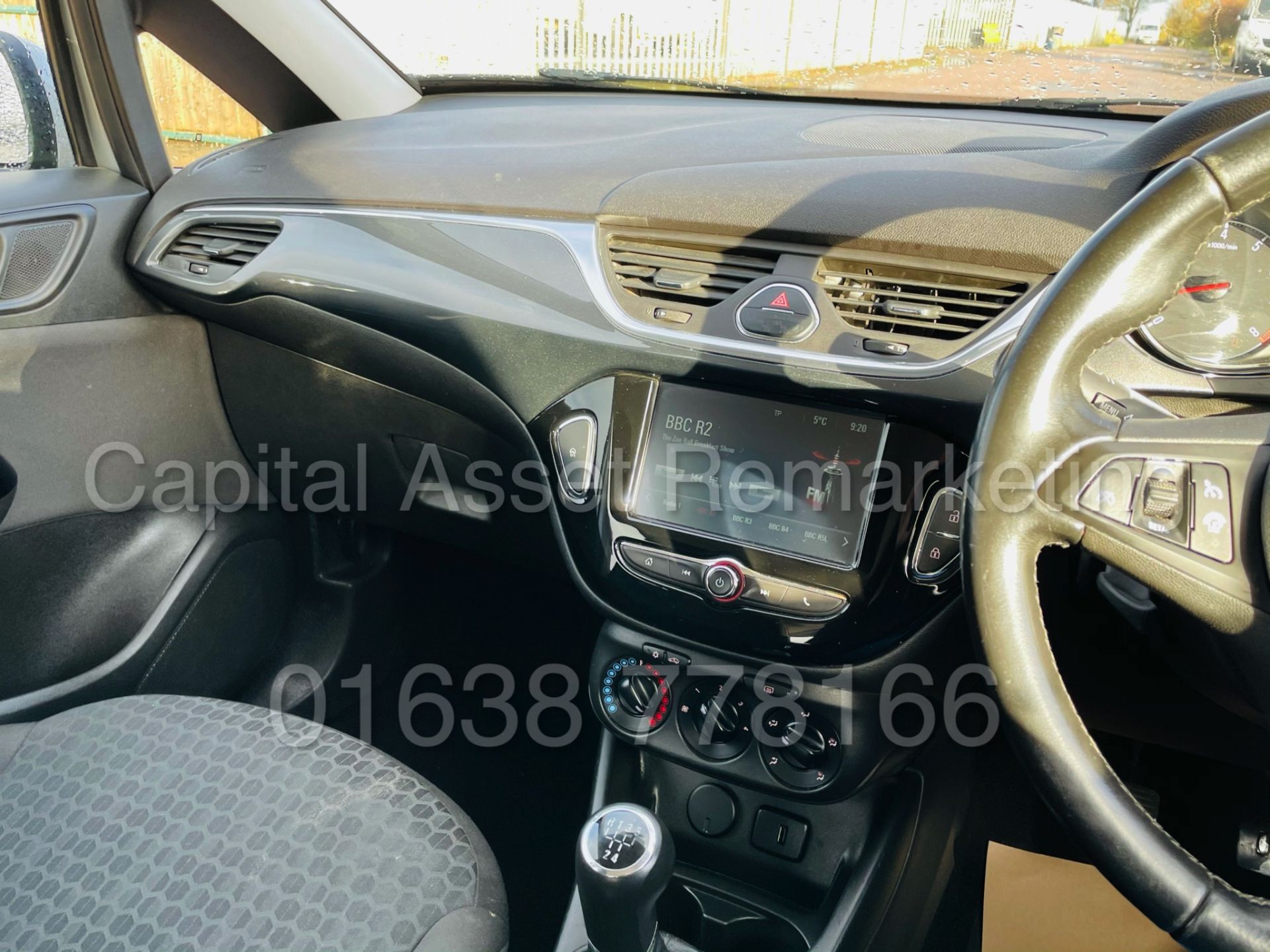 VAUXHALL CORSA *DESIGN EDITION* 5 DOOR HATCHBACK (2018 - NEW MODEL) 1.4 PETROL - 60 MPG+ (1 OWNER) - Image 40 of 49