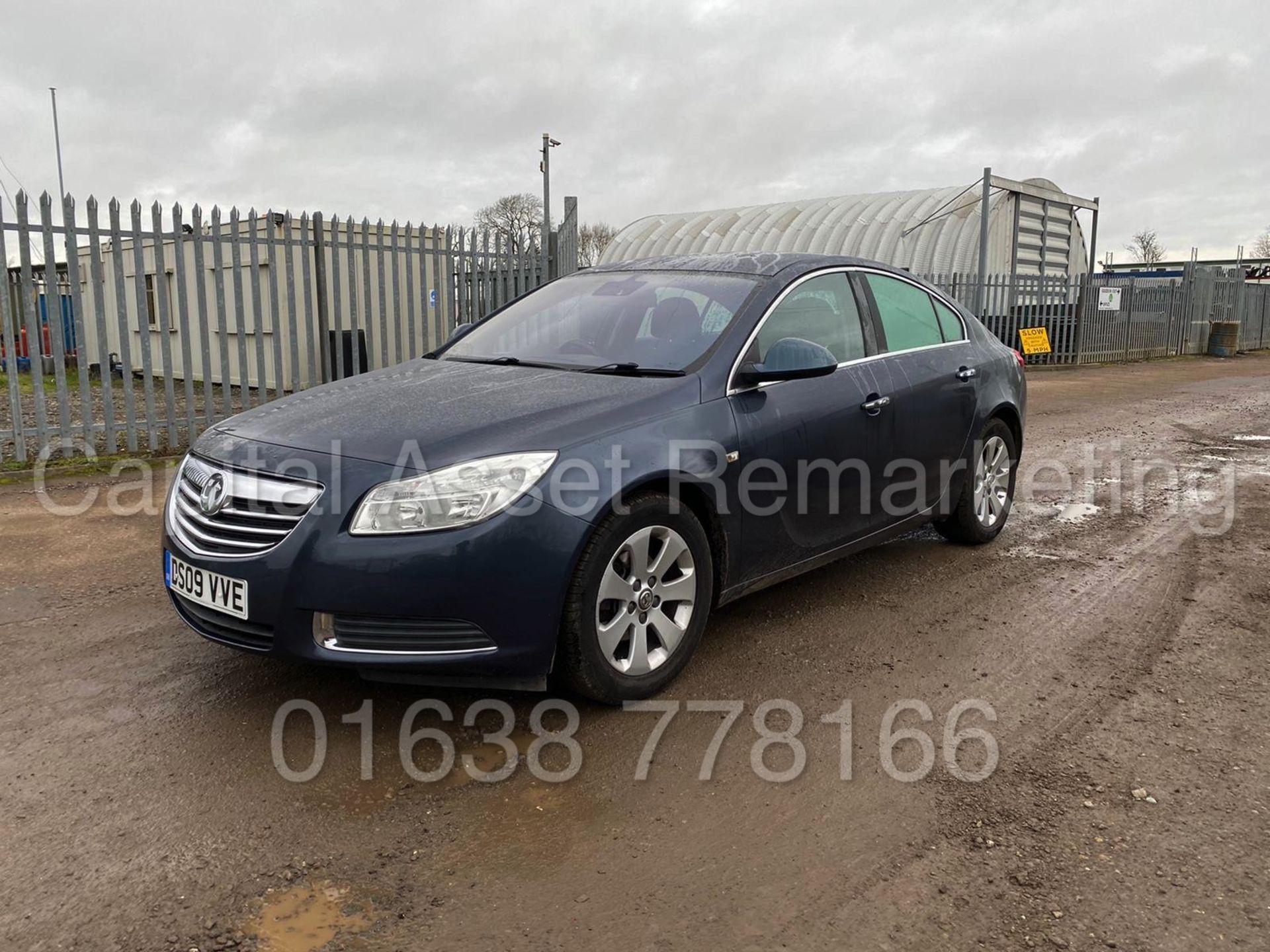 ON SALE VAUXHALL INSIGNIA *SE EDITION* (2009) '1.8 PETROL -6 SPEED' *A/C* LOW MILES ! (NO VAT) - Image 3 of 15