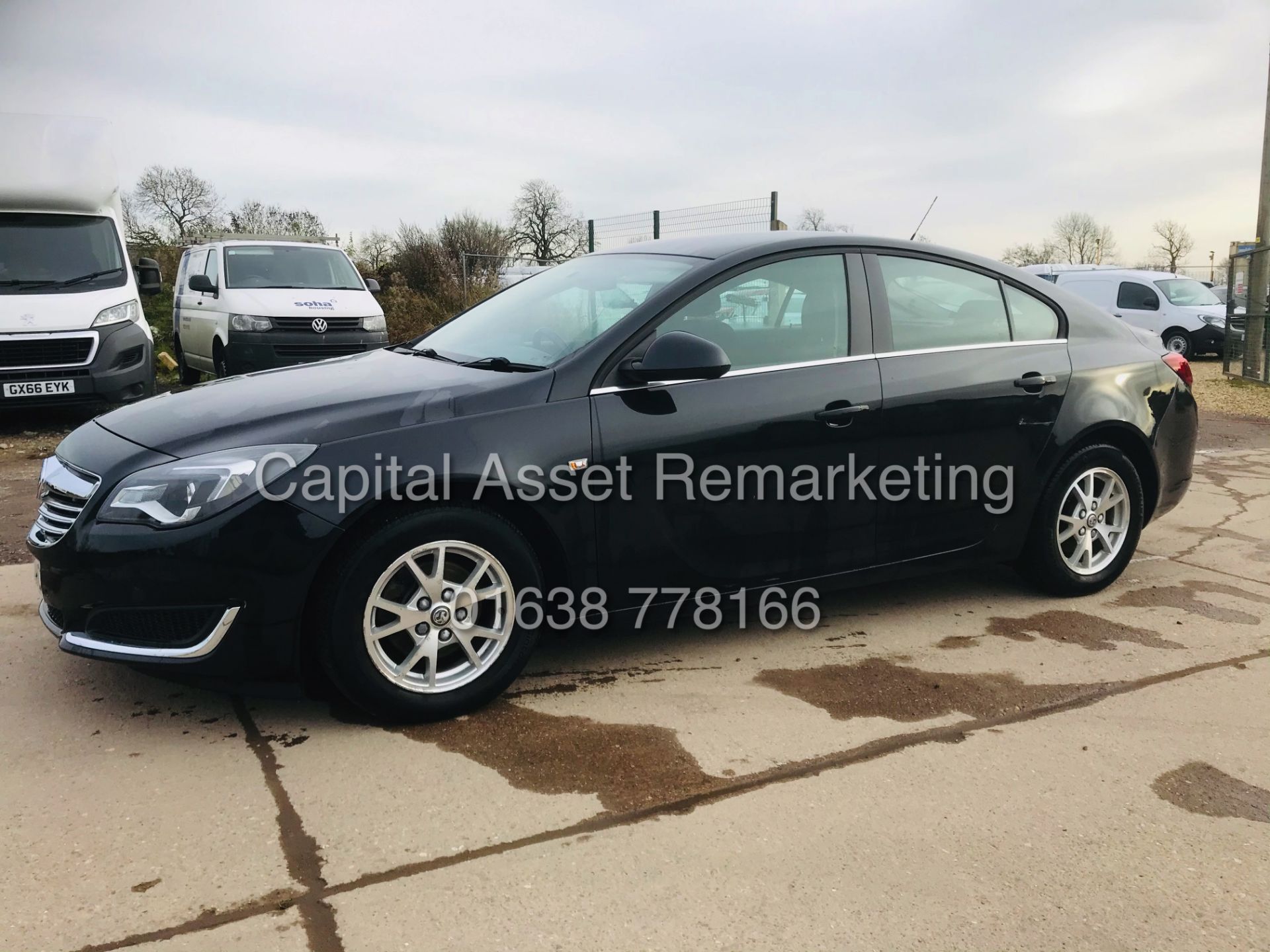 On Sale VAUXHALL INSIGNIA 2.0CDTI "DESIGN" ECO START/STOP (2016 MODEL) ONLY 53K MILES - AIR CON - - Image 7 of 20