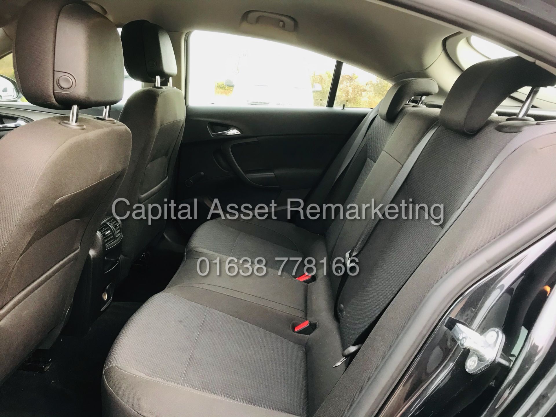 On Sale VAUXHALL INSIGNIA 2.0CDTI "DESIGN" ECO START/STOP (2016 MODEL) ONLY 53K MILES - AIR CON - - Image 19 of 20