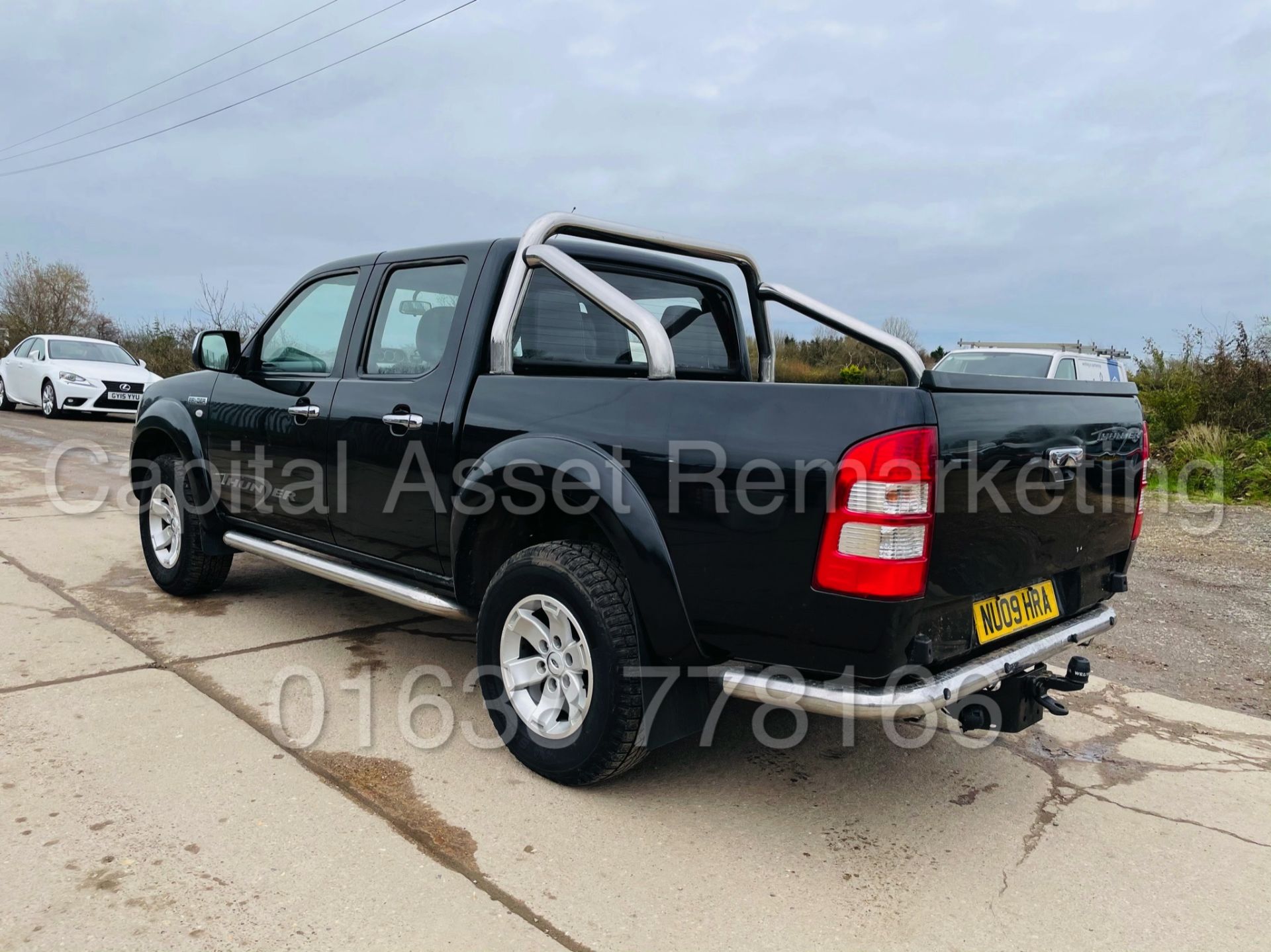 ON SALE FORD RANGER *THUNDER* DOUBLE CAB 4X4 PICK-UP (2009) '2.5 TDCI - 1 *LEATHER - A/C* (NO VAT) - Image 9 of 40