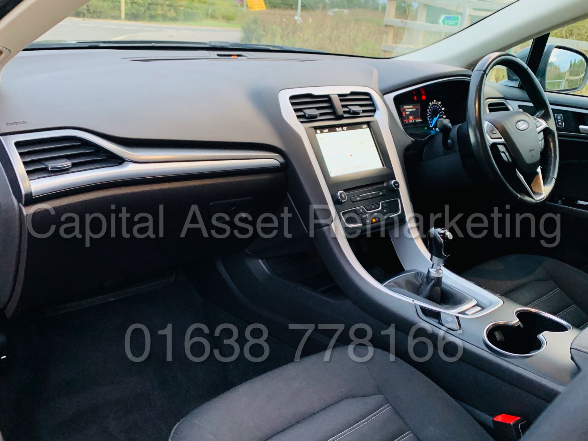 FORD MONDEO *ZETEC EDITION* 5 DOOR ESTATE (2018 - EURO 6) '1.5 TDCI - 120 BHP - 6 SPEED' *SAT NAV* - Image 21 of 51