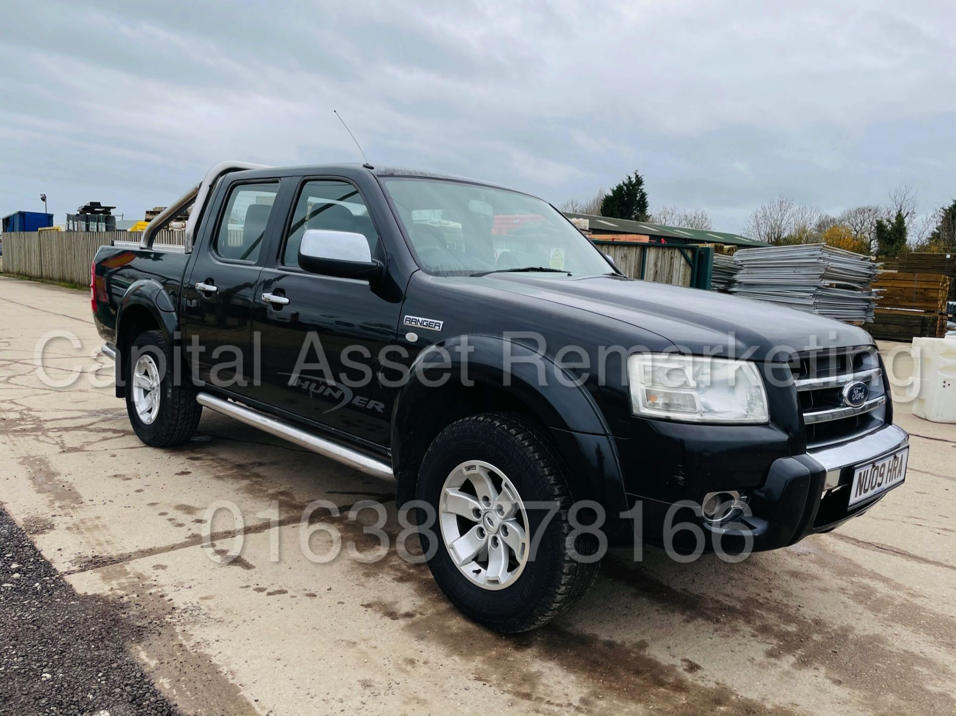 ON SALE FORD RANGER *THUNDER* DOUBLE CAB 4X4 PICK-UP (2009) '2.5 TDCI - 1 *LEATHER - A/C* (NO VAT) - Image 2 of 40
