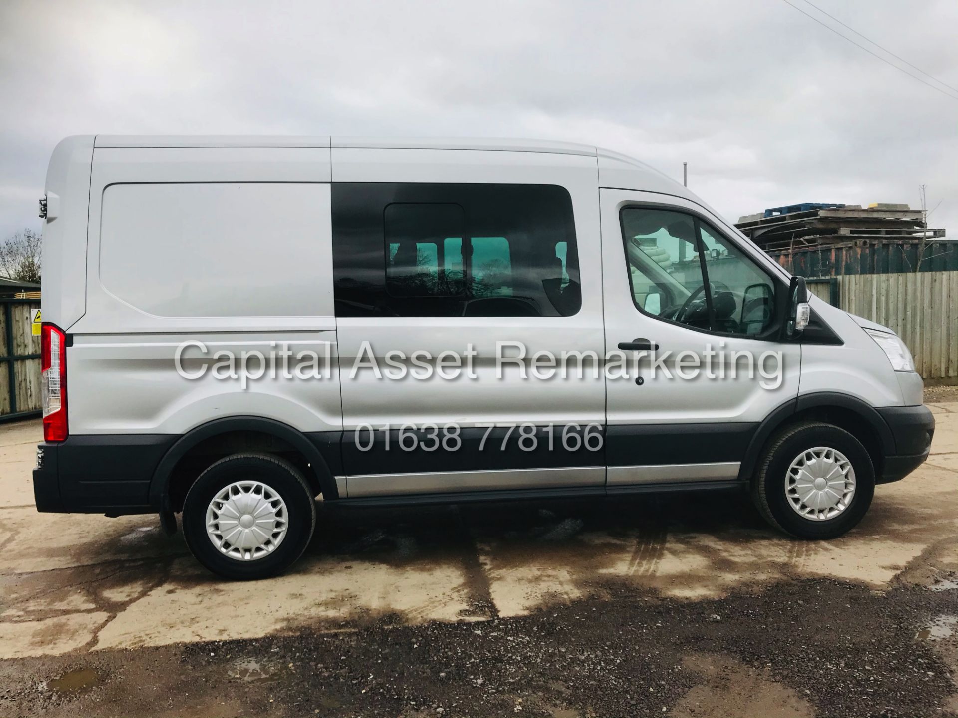 ON SALE FORD TRANSIT 2.2TDCI"TREND"L2H2 -1 OWNER FSH (2017 MODEL) AIR CON*EURO 6* 7 SEATER KOMBI VAN - Image 8 of 20