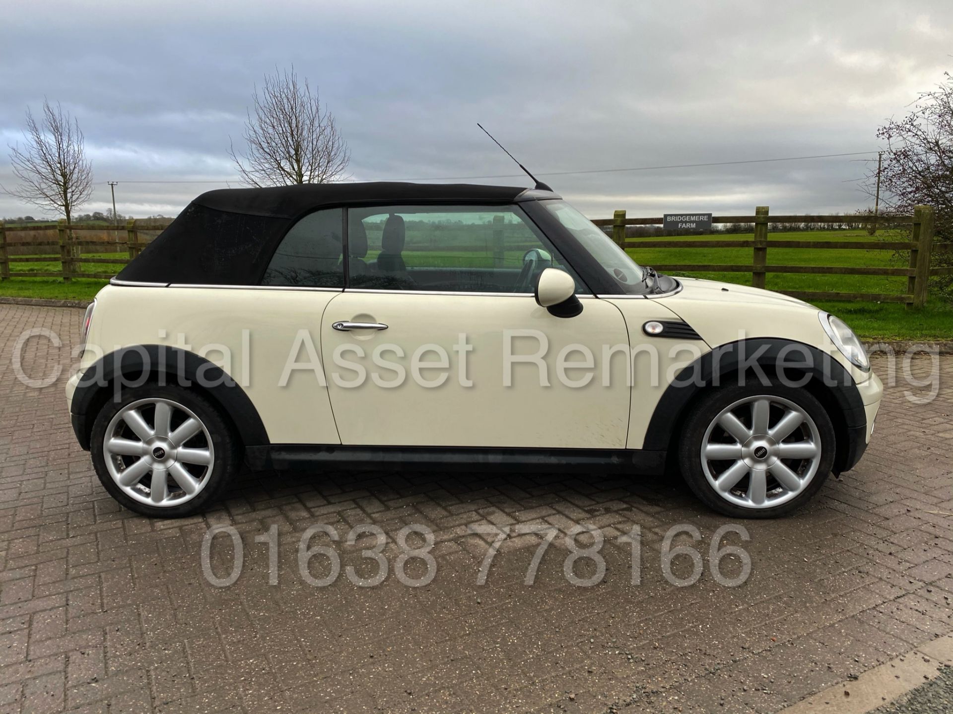 ON SALE MINI COOPER *CONVERTIBLE* (2010 MODEL) '1.6 PETROL - 118 BHP - 6 SPEED' *A/C* (NO VAT) - Image 16 of 20