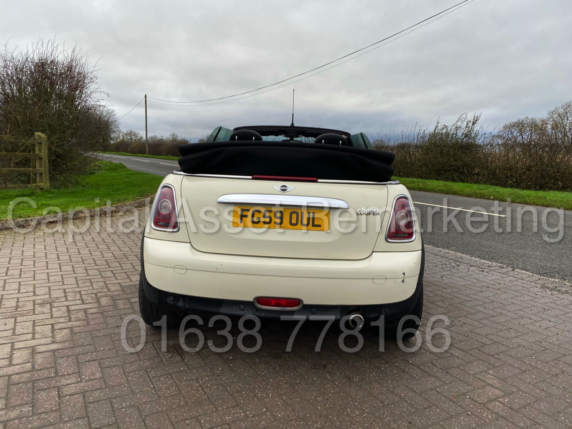 ON SALE MINI COOPER *CONVERTIBLE* (2010 MODEL) '1.6 PETROL - 118 BHP - 6 SPEED' *A/C* (NO VAT) - Image 6 of 20