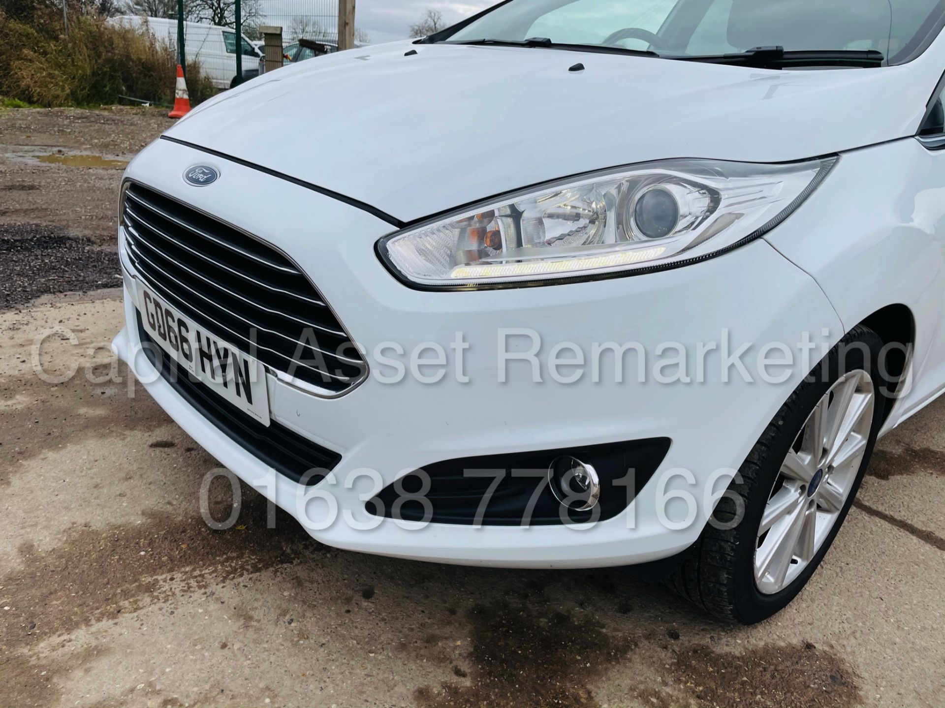 ON SALE FORD FIESTA *TITANIUM EDITION* 5 DOOR (2017 MODEL) '1.0 ECO BOOST PETROL -*FULL HISTORY* - Image 13 of 38