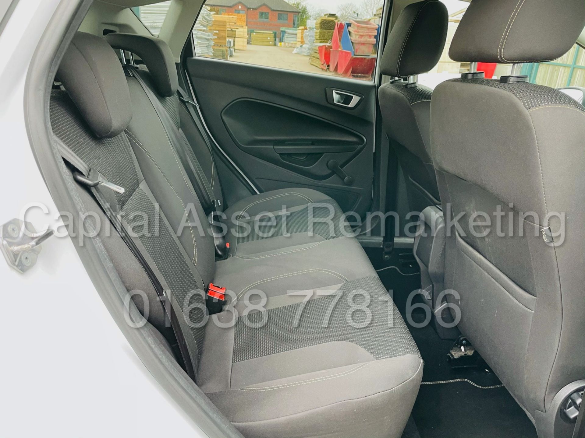 ON SALE FORD FIESTA *TITANIUM EDITION* 5 DOOR (2017 MODEL) '1.0 ECO BOOST PETROL -*FULL HISTORY* - Image 25 of 38