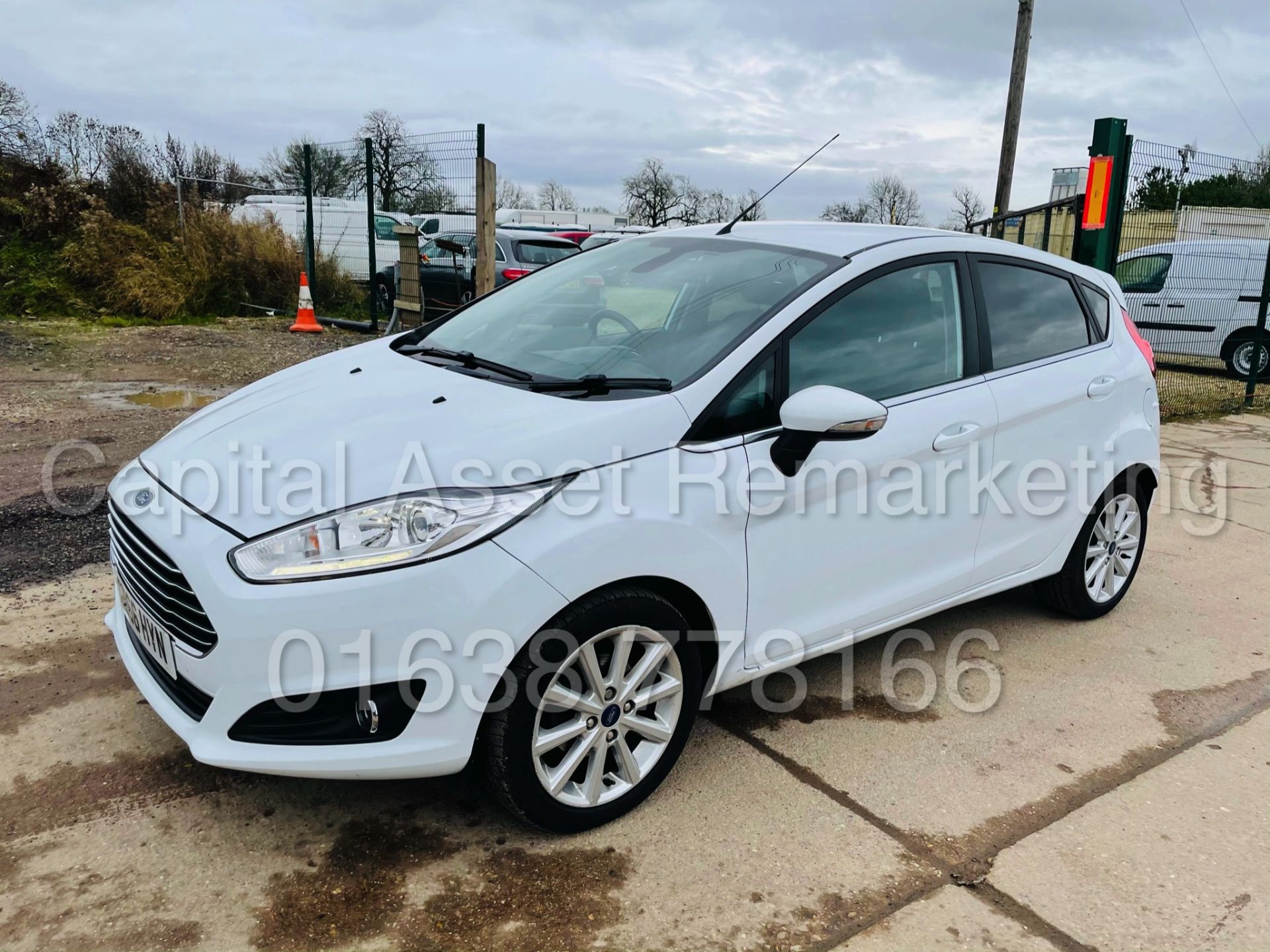 ON SALE FORD FIESTA *TITANIUM EDITION* 5 DOOR (2017 MODEL) '1.0 ECO BOOST PETROL -*FULL HISTORY* - Image 5 of 38