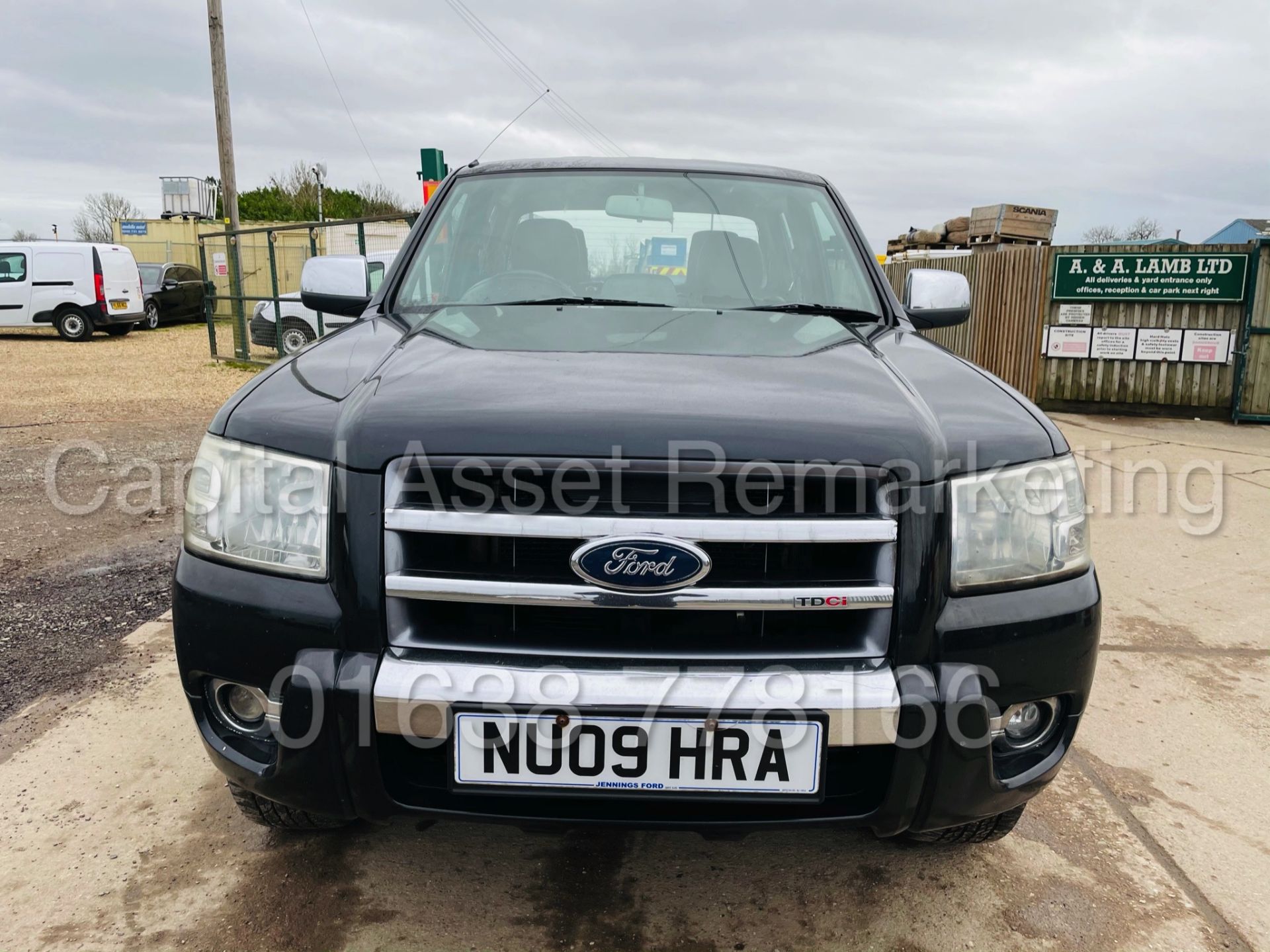 ON SALE FORD RANGER *THUNDER* DOUBLE CAB 4X4 PICK-UP (2009) '2.5 TDCI - 1 *LEATHER - A/C* (NO VAT) - Image 4 of 40