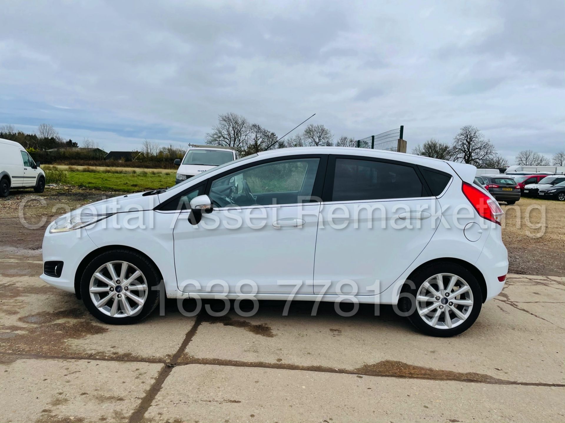 ON SALE FORD FIESTA *TITANIUM EDITION* 5 DOOR (2017 MODEL) '1.0 ECO BOOST PETROL -*FULL HISTORY* - Image 7 of 38