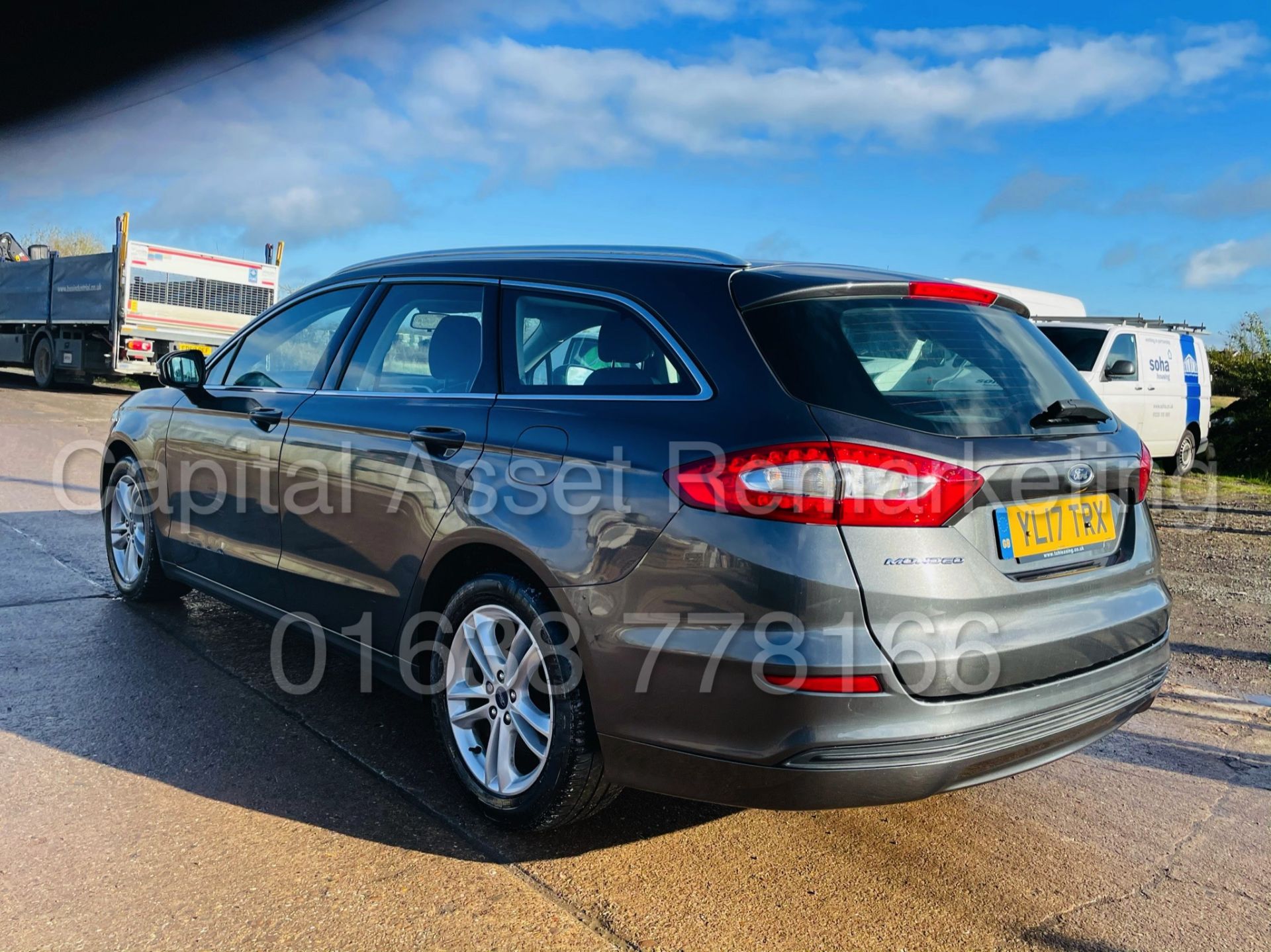 FORD MONDEO *ZETEC EDITION* 5 DOOR ESTATE (2017 - EURO 6) '2.0 TDCI - 150 BHP - 6 SPEED' *SAT NAV* - Image 10 of 48