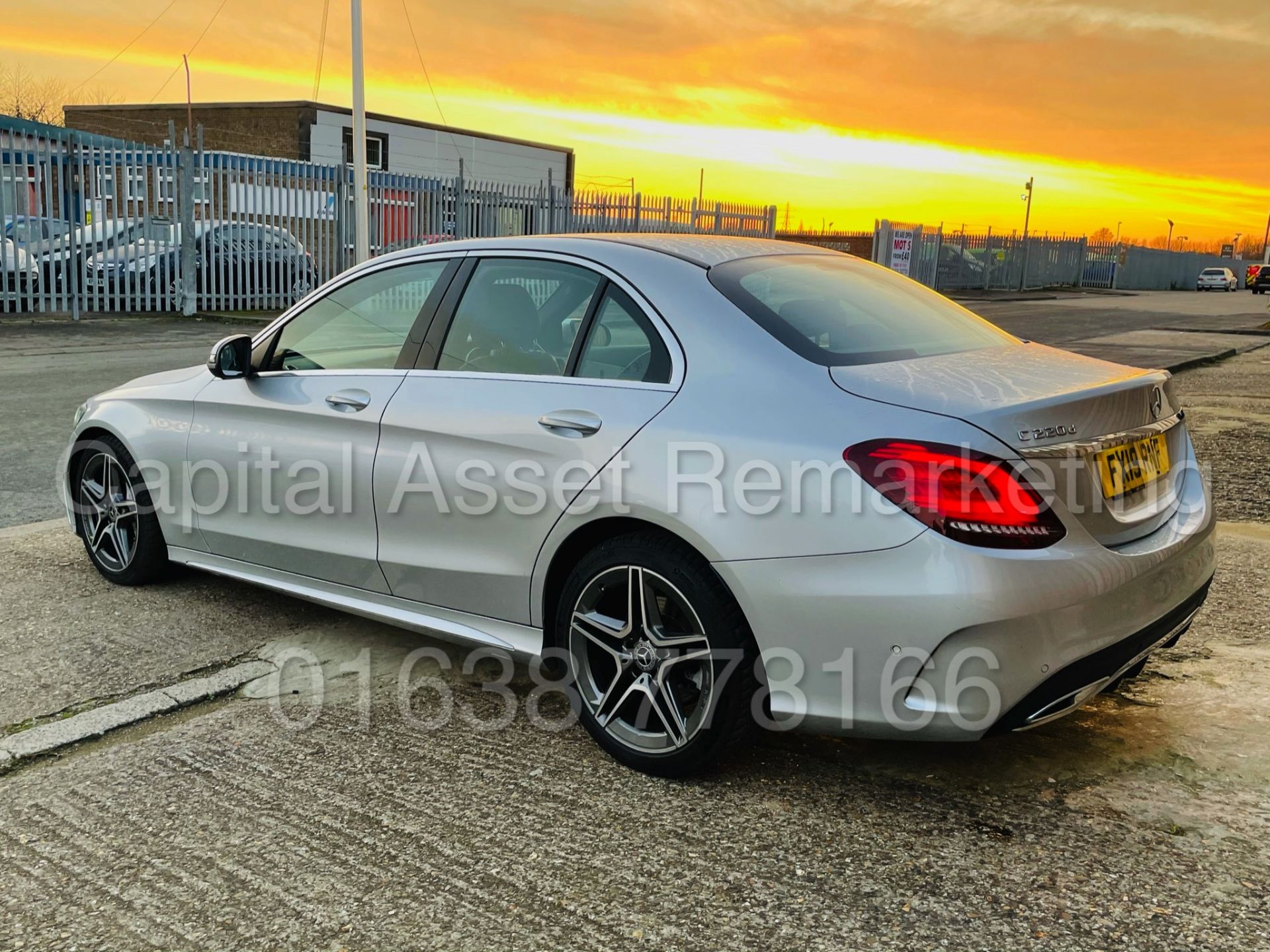 (On Sale) MERCEDES-BENZ C220d *AMG LINE* SALOON (2019) 9-G TRONIC - LEATHER - SAT NAV *HUGE SPEC* - Image 9 of 51