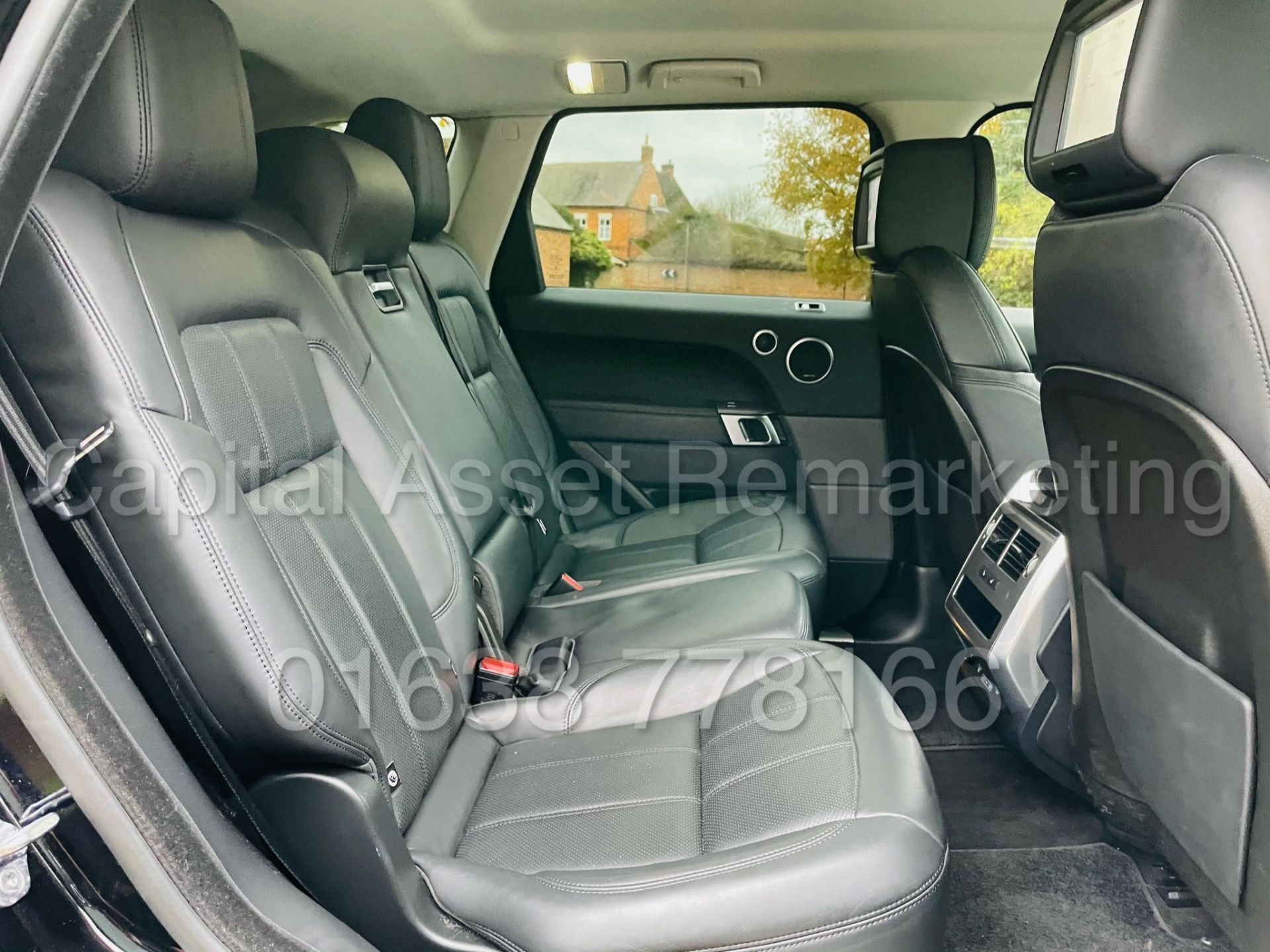 RANGE ROVER SPORT *HSE EDITION* SUV (2019 MODEL) '3.0 SDV6 - 306 BHP - 8 SPEED AUTO' *FULLY LOADED* - Image 32 of 56