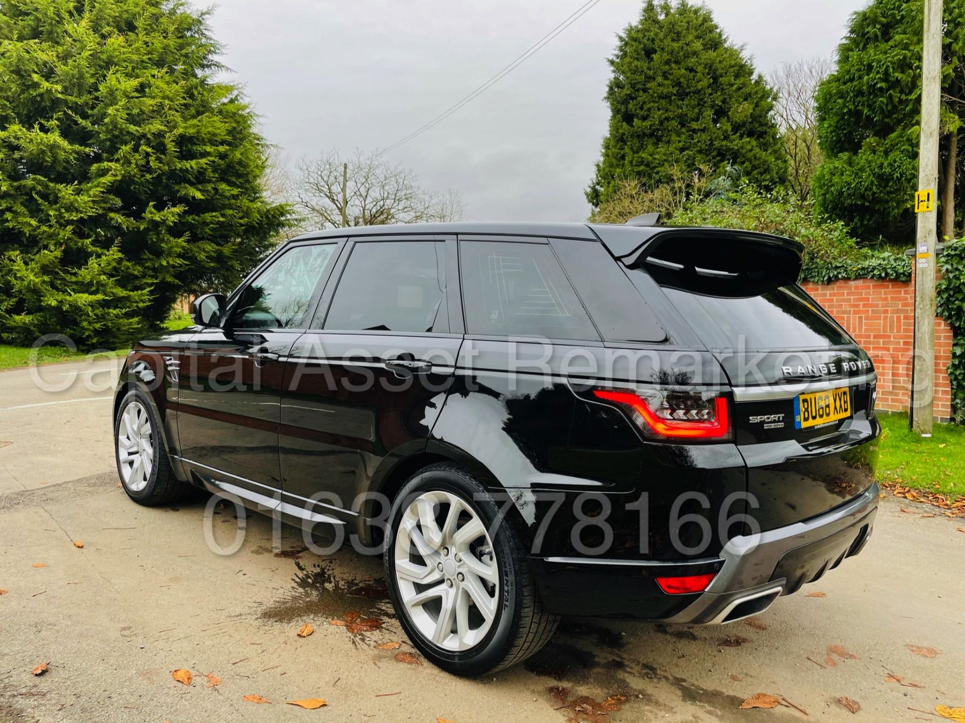 RANGE ROVER SPORT *HSE EDITION* SUV (2019 MODEL) '3.0 SDV6 - 306 BHP - 8 SPEED AUTO' *FULLY LOADED* - Image 9 of 56