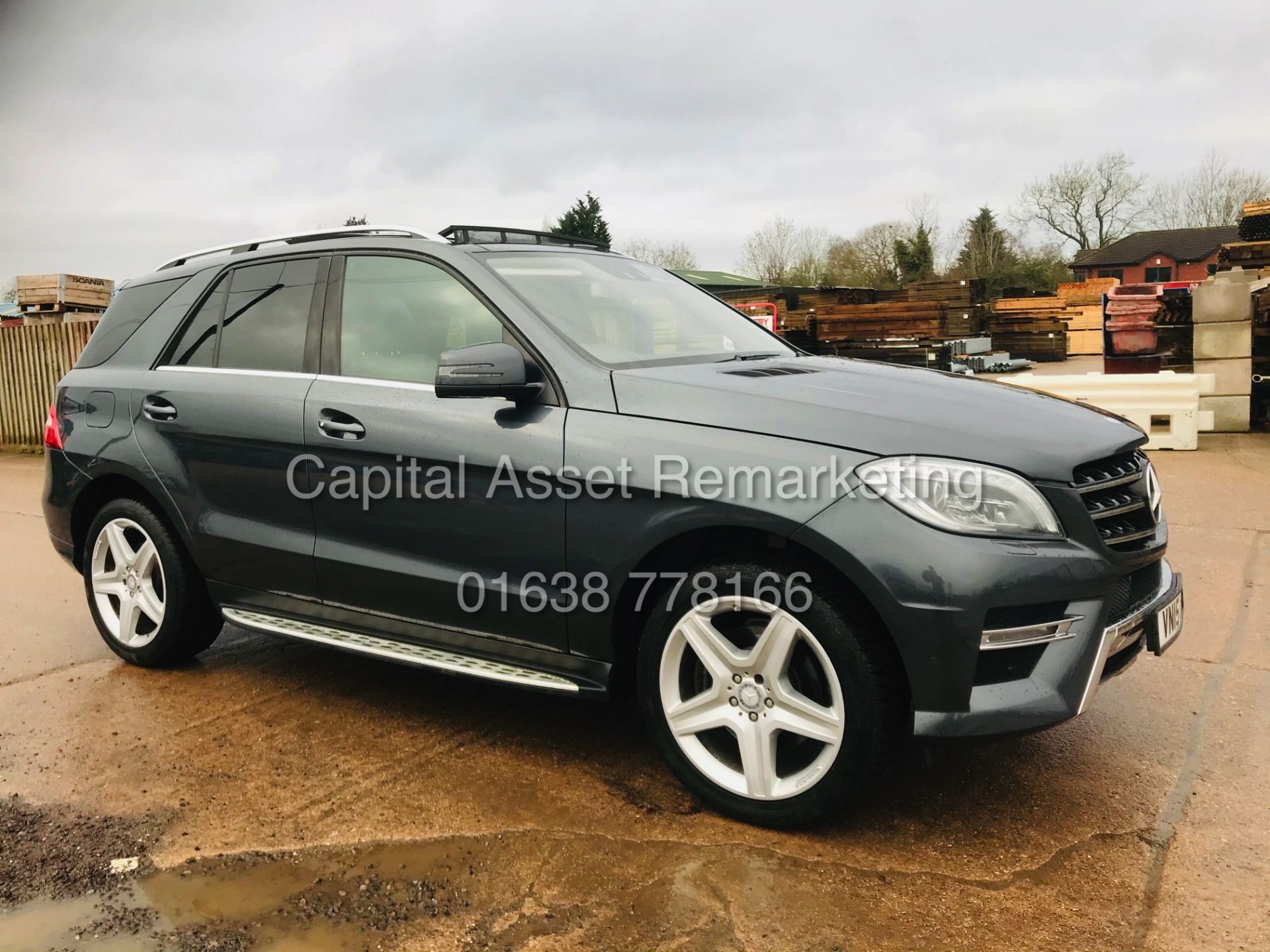 (ON SALE) MERCEDES ML250d AUTO "AMG-LINE / PREMIUM" 1 OWNER (15 REG) SAT NAV *PAN ROOF* LEATHER - Image 2 of 36