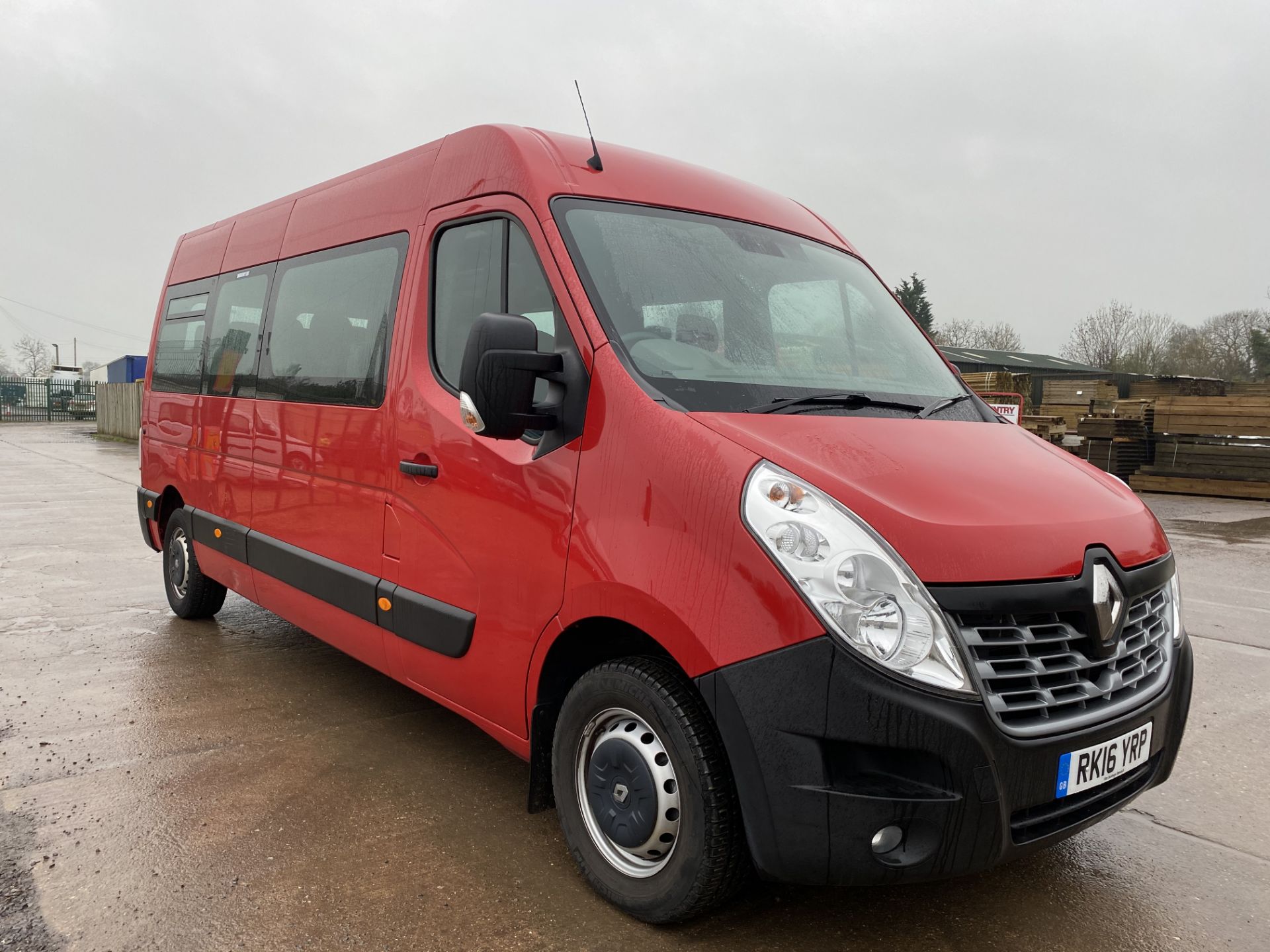 (On Sale) RENAULT MASTER LM39 2.3DCI (2016) BUSINESS ENERGY 'LWB" 17 SEATER LUXURY MINI BUS