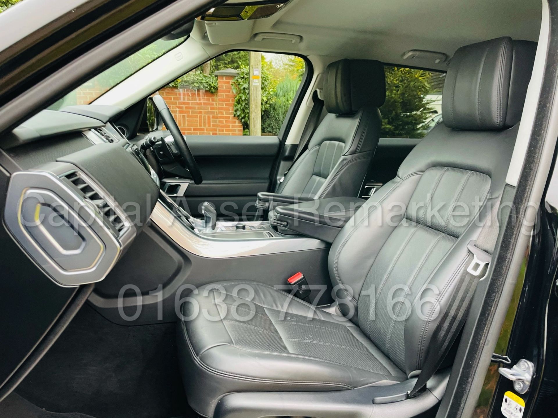 RANGE ROVER SPORT *HSE EDITION* SUV (2019 MODEL) '3.0 SDV6 - 306 BHP - 8 SPEED AUTO' *FULLY LOADED* - Image 25 of 56