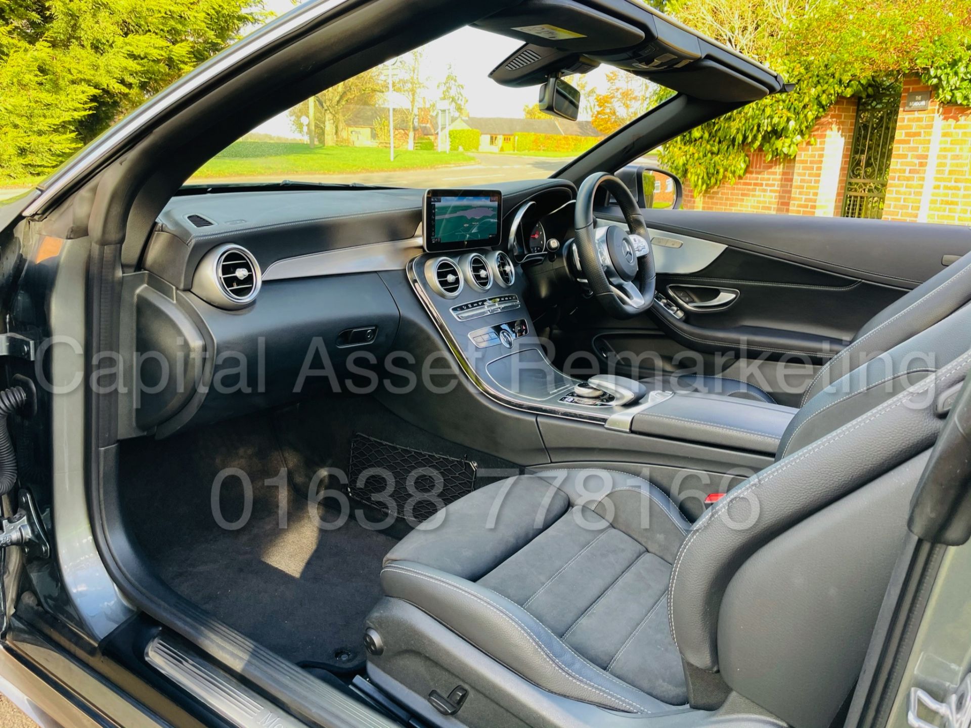 (On Sale) MERCEDES-BENZ C220D *AMG LINE -CABRIOLET* (2019) '9G AUTO - LEATHER - SAT NAV' *HUGE SPEC* - Image 19 of 43