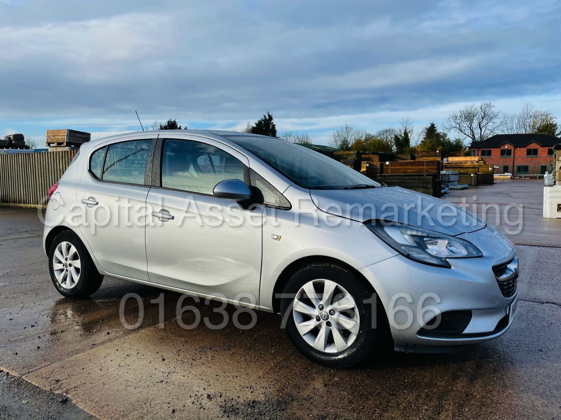 VAUXHALL CORSA *DESIGN EDITION* 5 DOOR HATCHBACK (2018 - NEW MODEL) 1.4 PETROL - 60 MPG+ (1 OWNER)