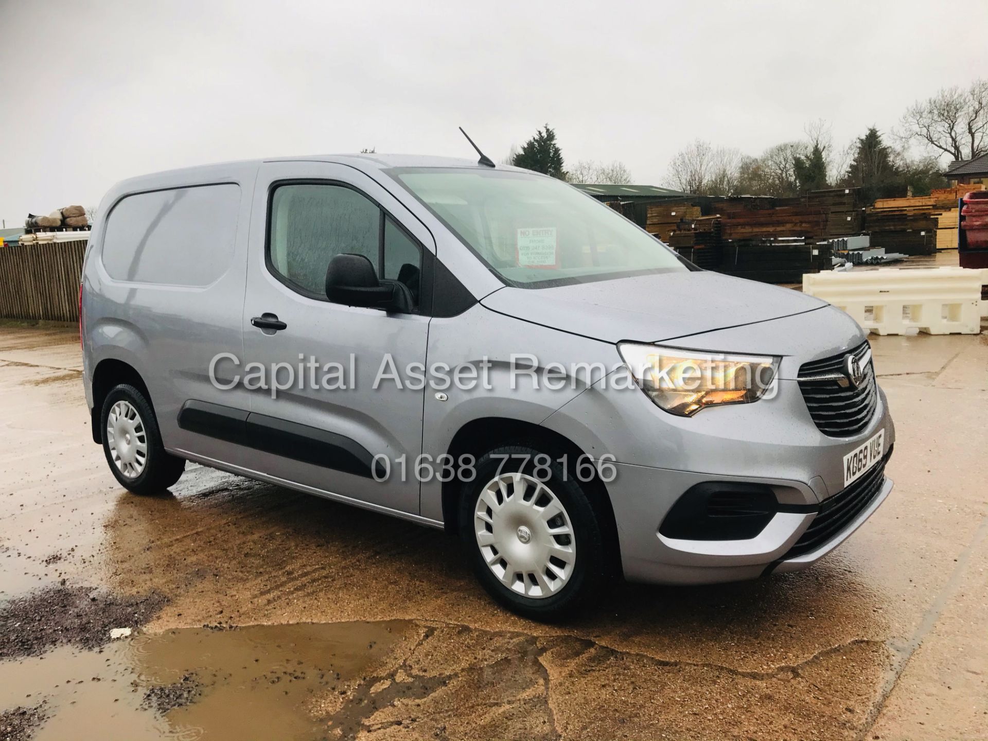 VAUXHALL COMBO 2000 "SPORTIVE" S/S (2020 YEAR-NEW SHAPE) A/C - ELEC PACK - CRUISE *NO VAT-SAVE 20%* - Image 2 of 26